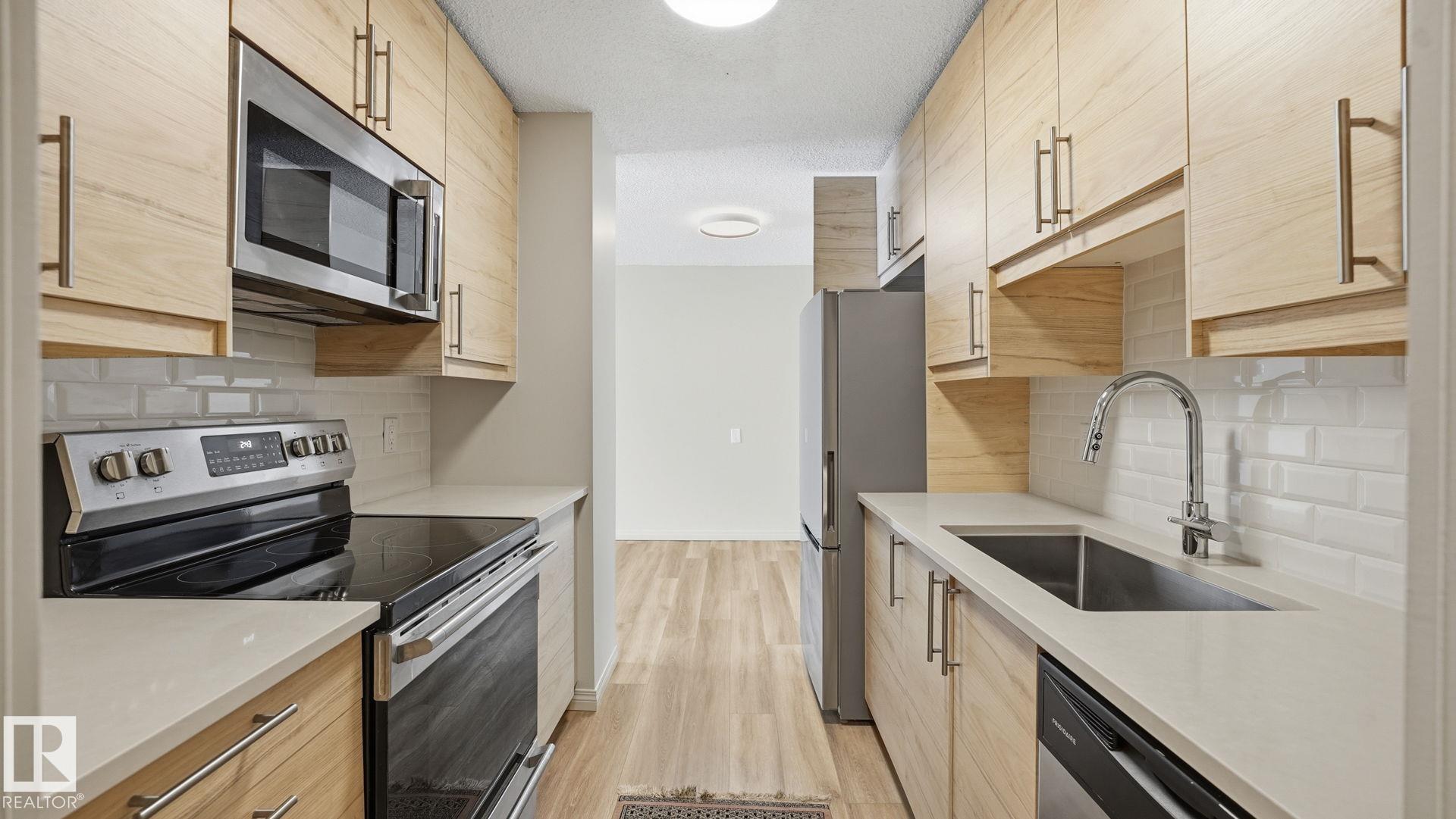 Picture for #406 12121 JASPER AV NW