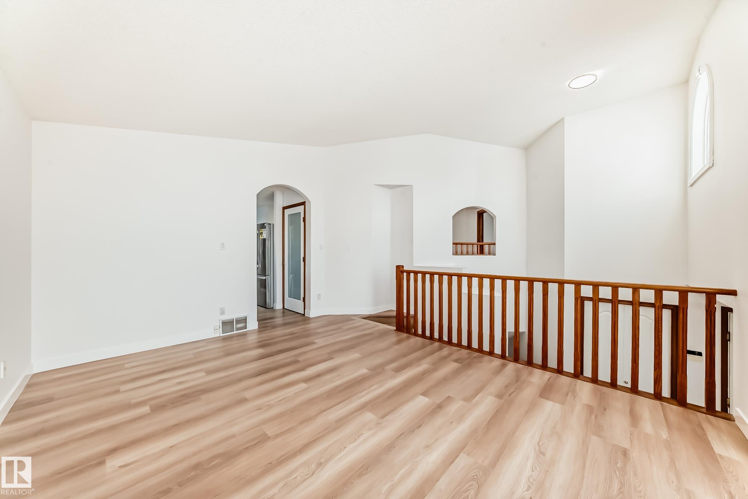 Photo 5 at 14063 128 Street NW, Hudson, Edmonton