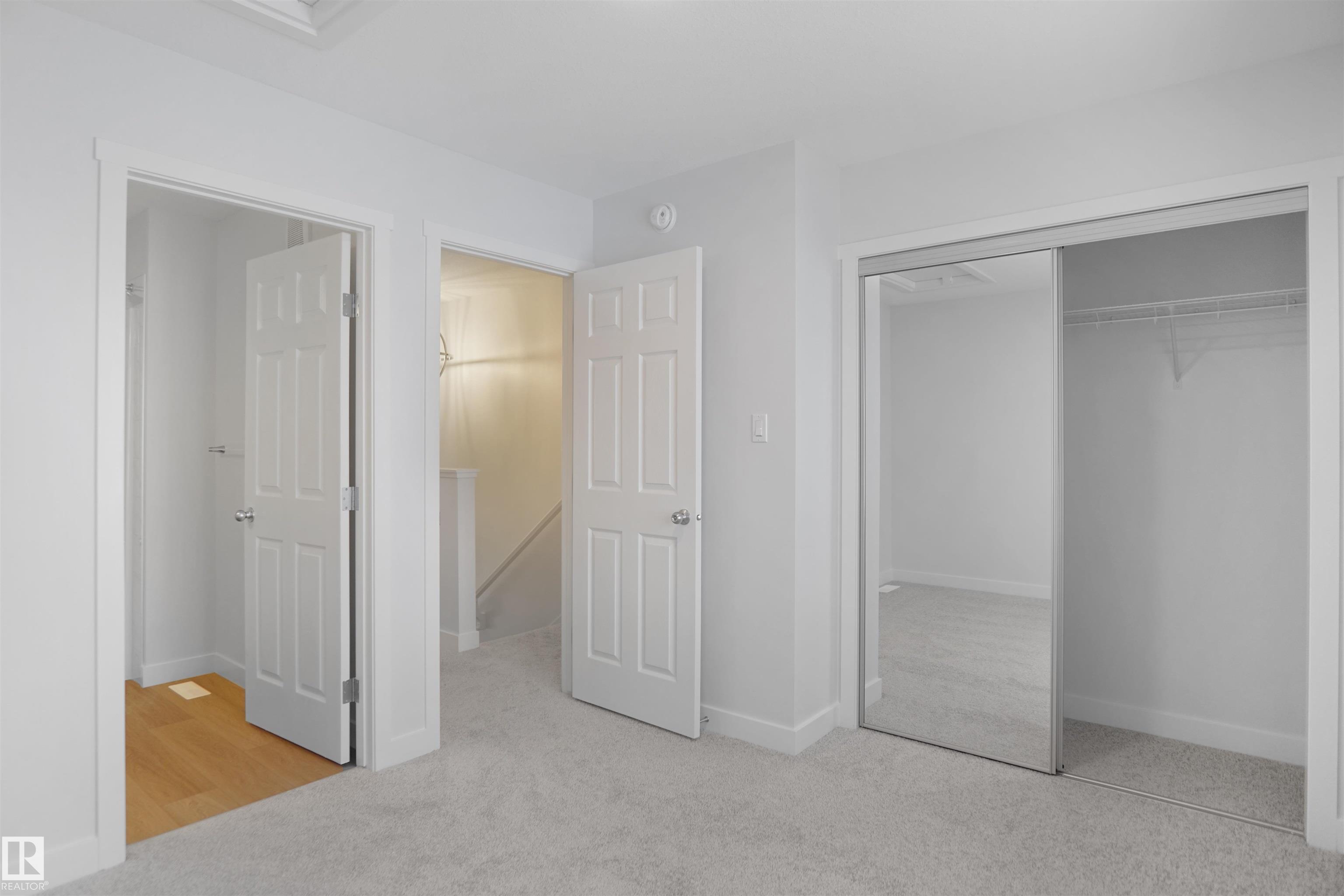https://zimg.paragon.ice.com/ParagonImages/Property/PM/RAE/225390438/18/0/0/0762cae8973745edd0b69171d435e400/1/b93ef17de5830d00f4c76de82b04e1b3/225390438-97498CC9-D12A-4DE9-B018-FCC34D4A9003.JPG