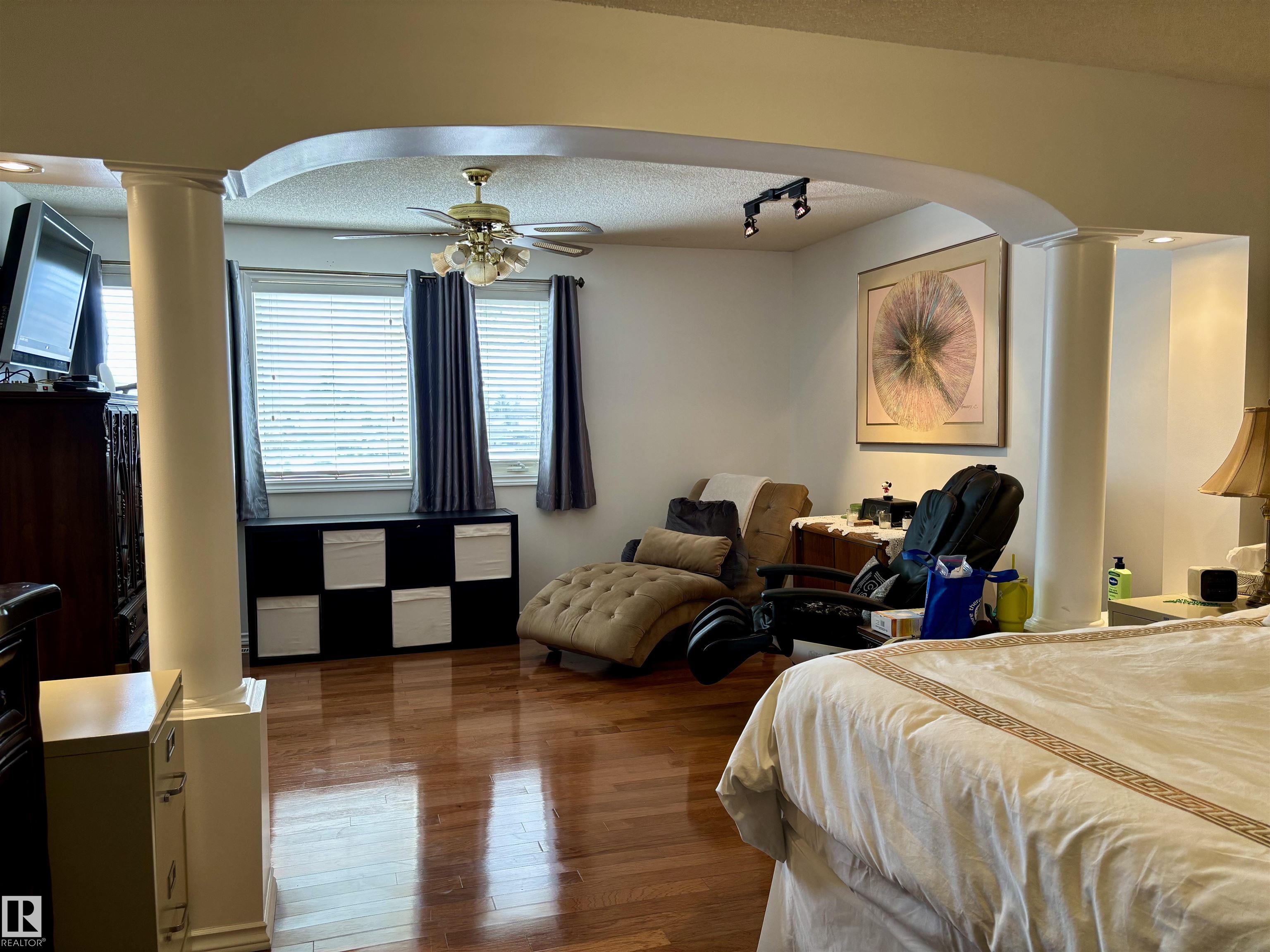 Photo 23 at 39 Grand Meadow Crescent NW, Greenview, Edmonton