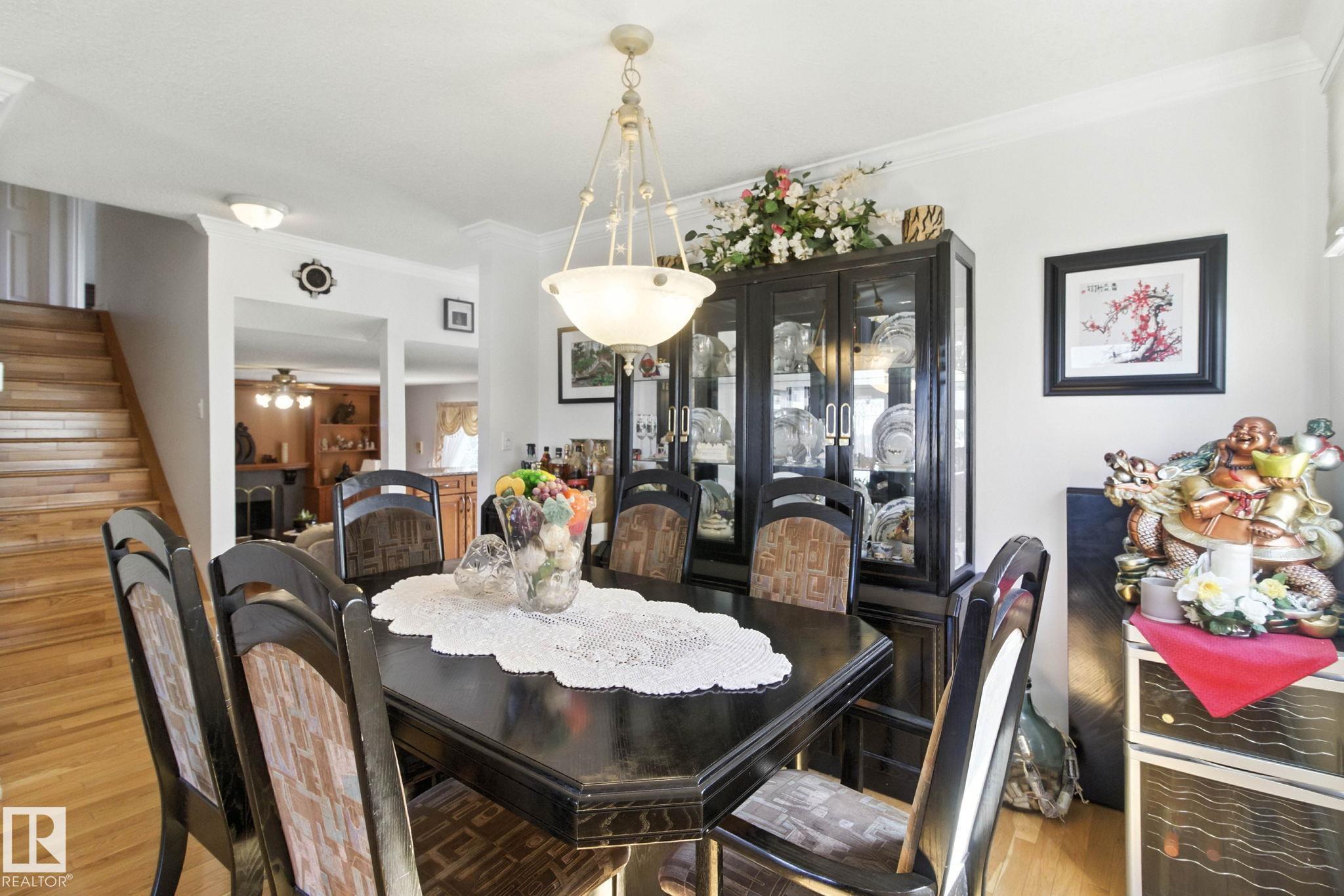 Photo 10 at 39 Grand Meadow Crescent NW, Greenview, Edmonton