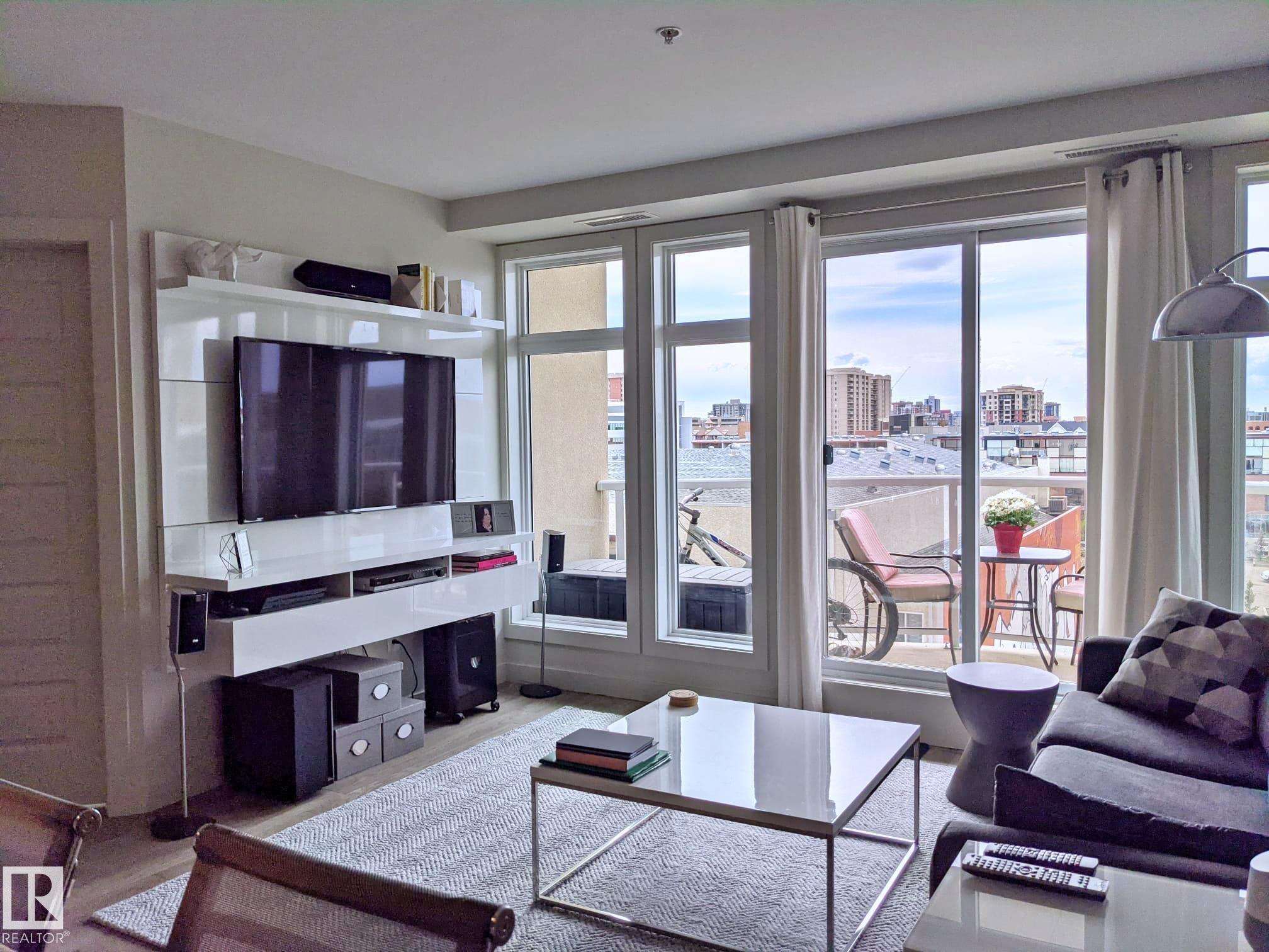 #501 10388 105 ST NW
