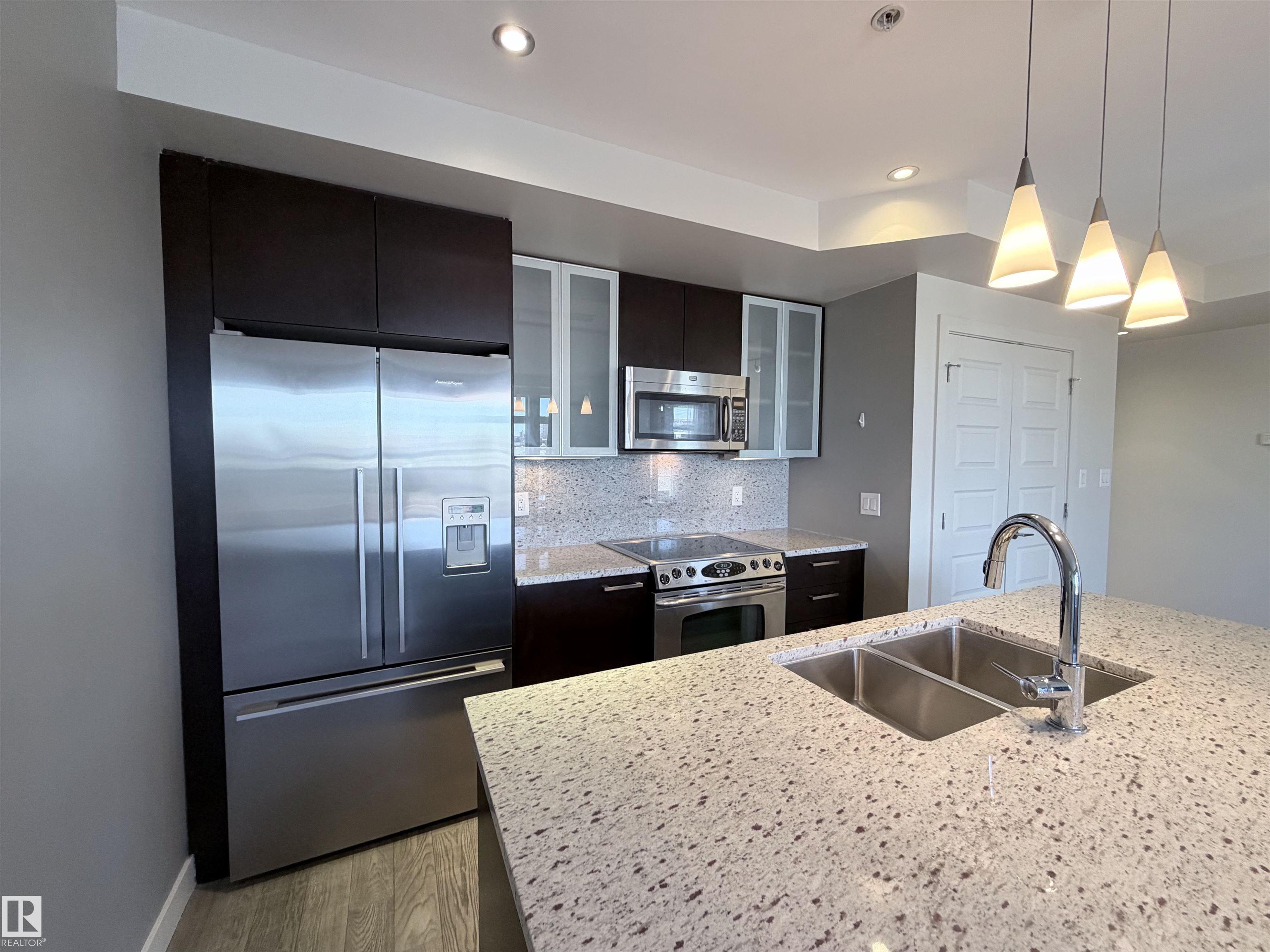 https://zimg.paragon.ice.com/ParagonImages/Property/PM/RAE/225390455/19/0/0/ebd2911b8fe1417b6ac93f3c112579ec/1/14b6d6a578d0672c5c2ae6a8538131ea/225390455-c17b0dab-db4c-4813-93d3-0ea11fa7e2e7.JPG