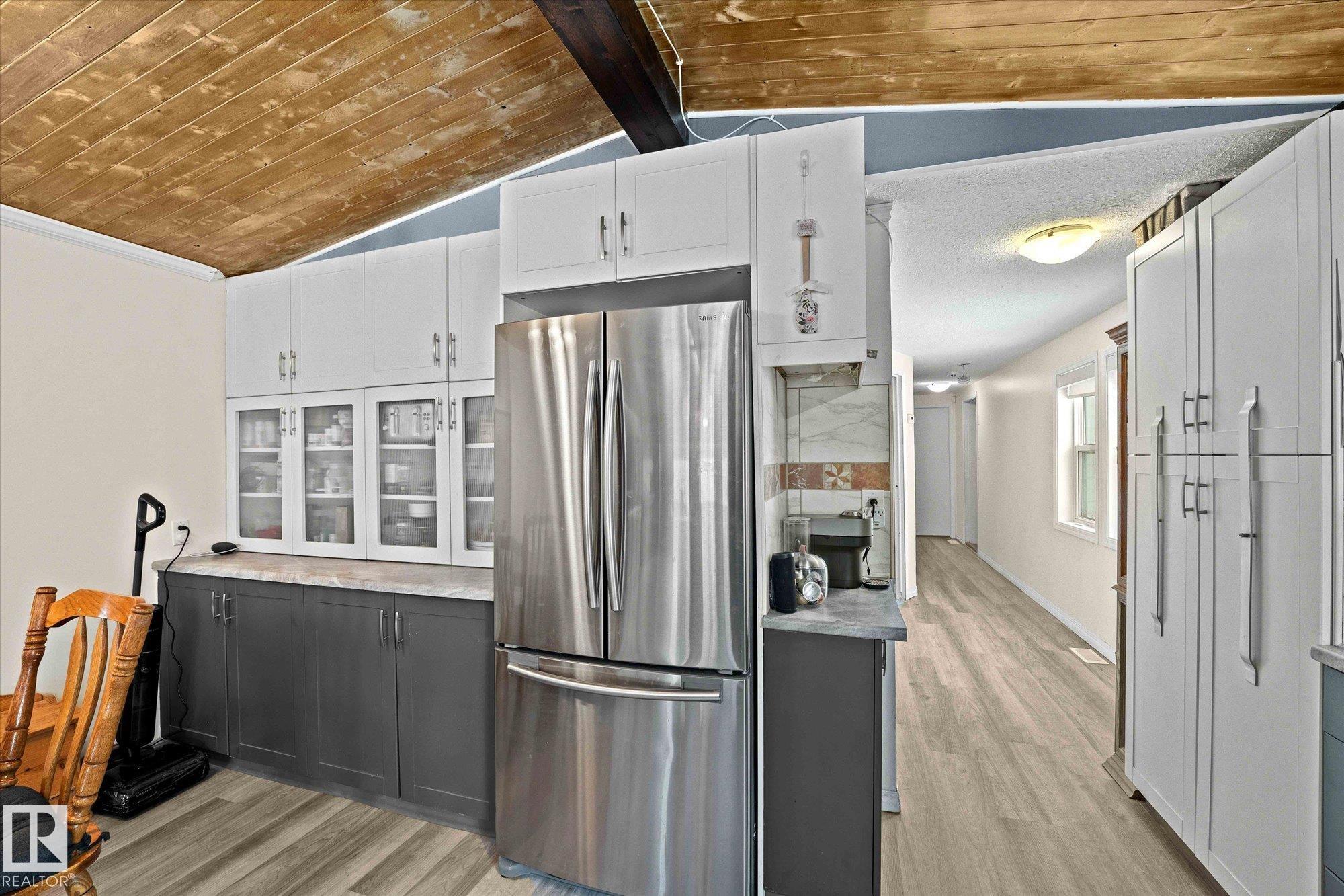 Photo 16 at 61 - 54228 Rge Road 12, Eagle Ridge, Rural Lac Ste. Anne County