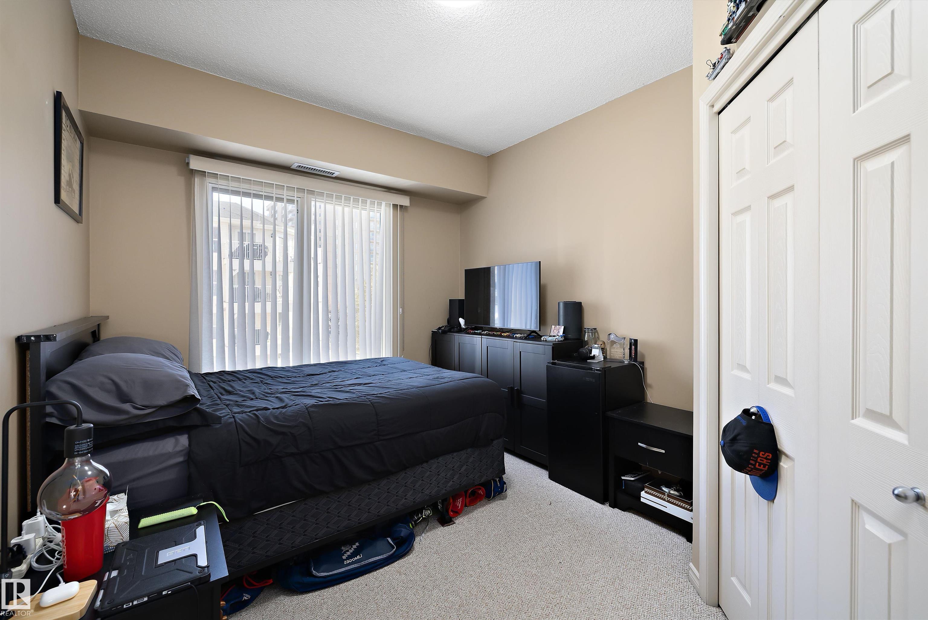 https://zimg.paragon.ice.com/ParagonImages/Property/PM/RAE/225390477/11/0/0/d883bb1a9a9dd814e5e097b7f1464c01/1/f8d37b1c1f2a2f8842d75d6eff30e89c/225390477-368c965e-8457-4077-9b09-5928148eaae4.JPG