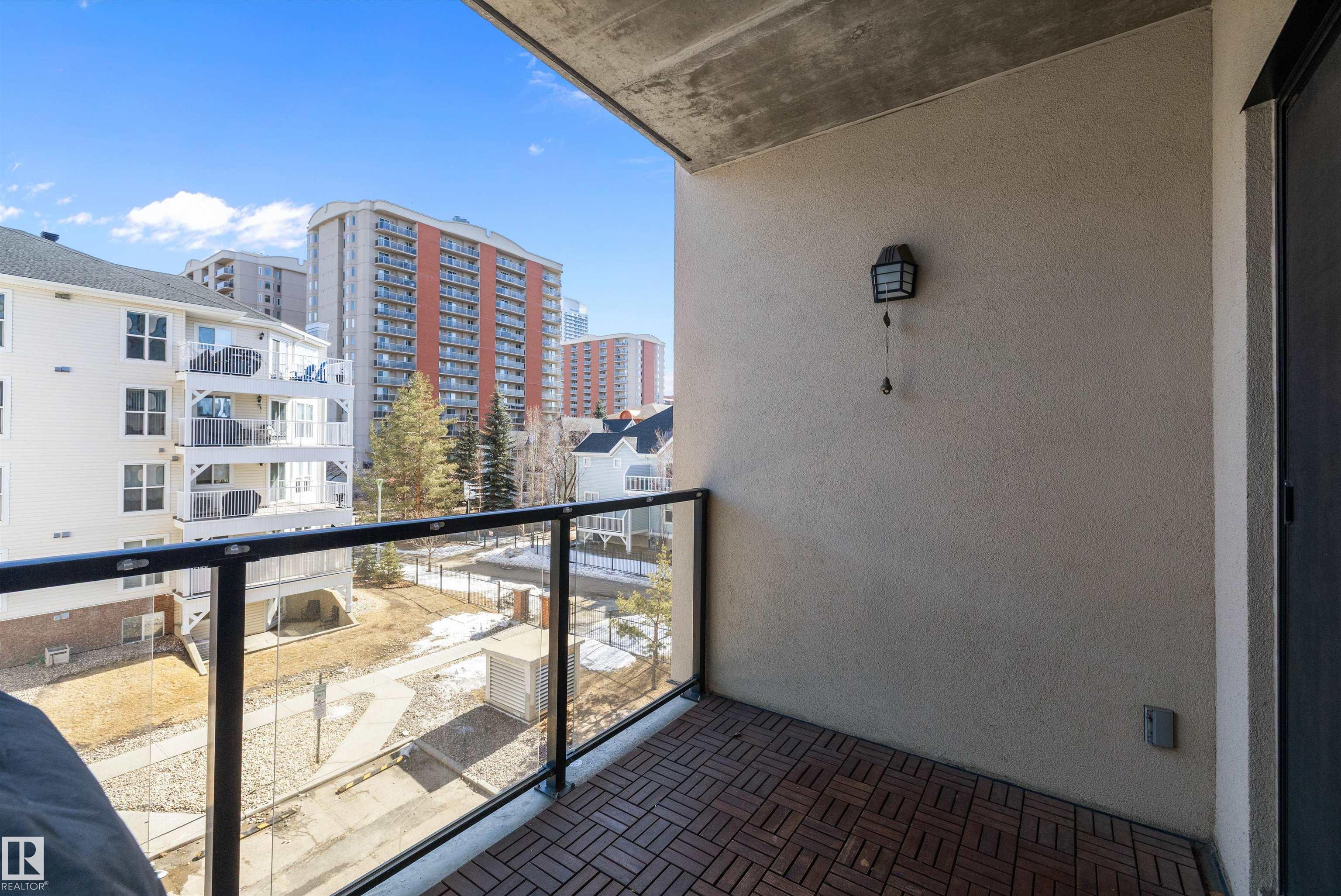 https://zimg.paragon.ice.com/ParagonImages/Property/PM/RAE/225390477/21/0/0/a9acf19ff47b7c351da516c99c3a2e69/1/f8d37b1c1f2a2f8842d75d6eff30e89c/225390477-e2e0ff9b-a8cf-488a-8944-6dc177224cf5.JPG