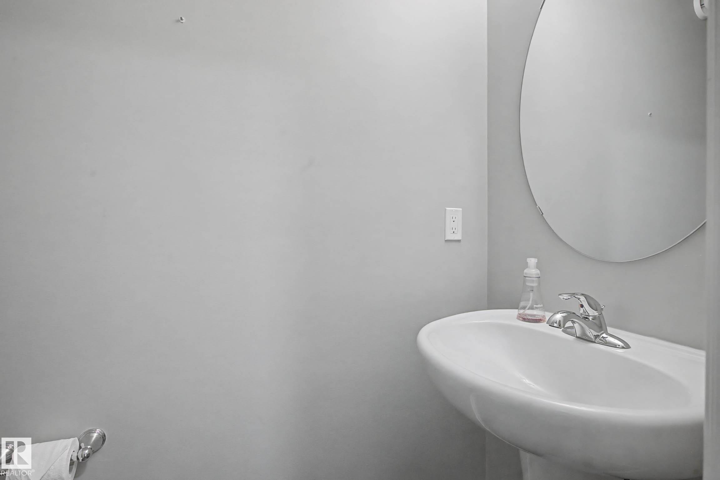 Photo 22 at 41 Robin Way, Riverside, St. Albert