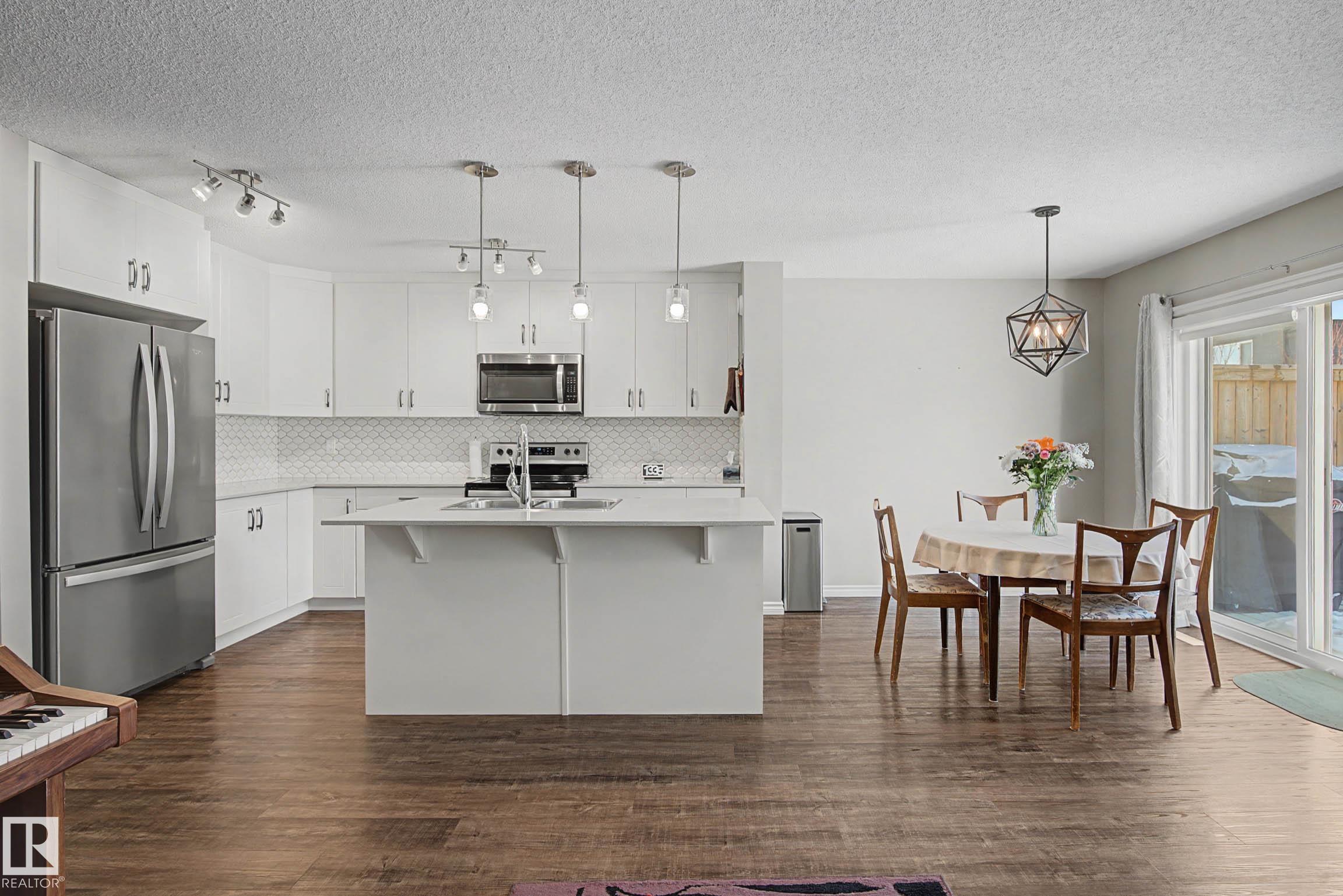 Photo 9 at 41 Robin Way, Riverside, St. Albert