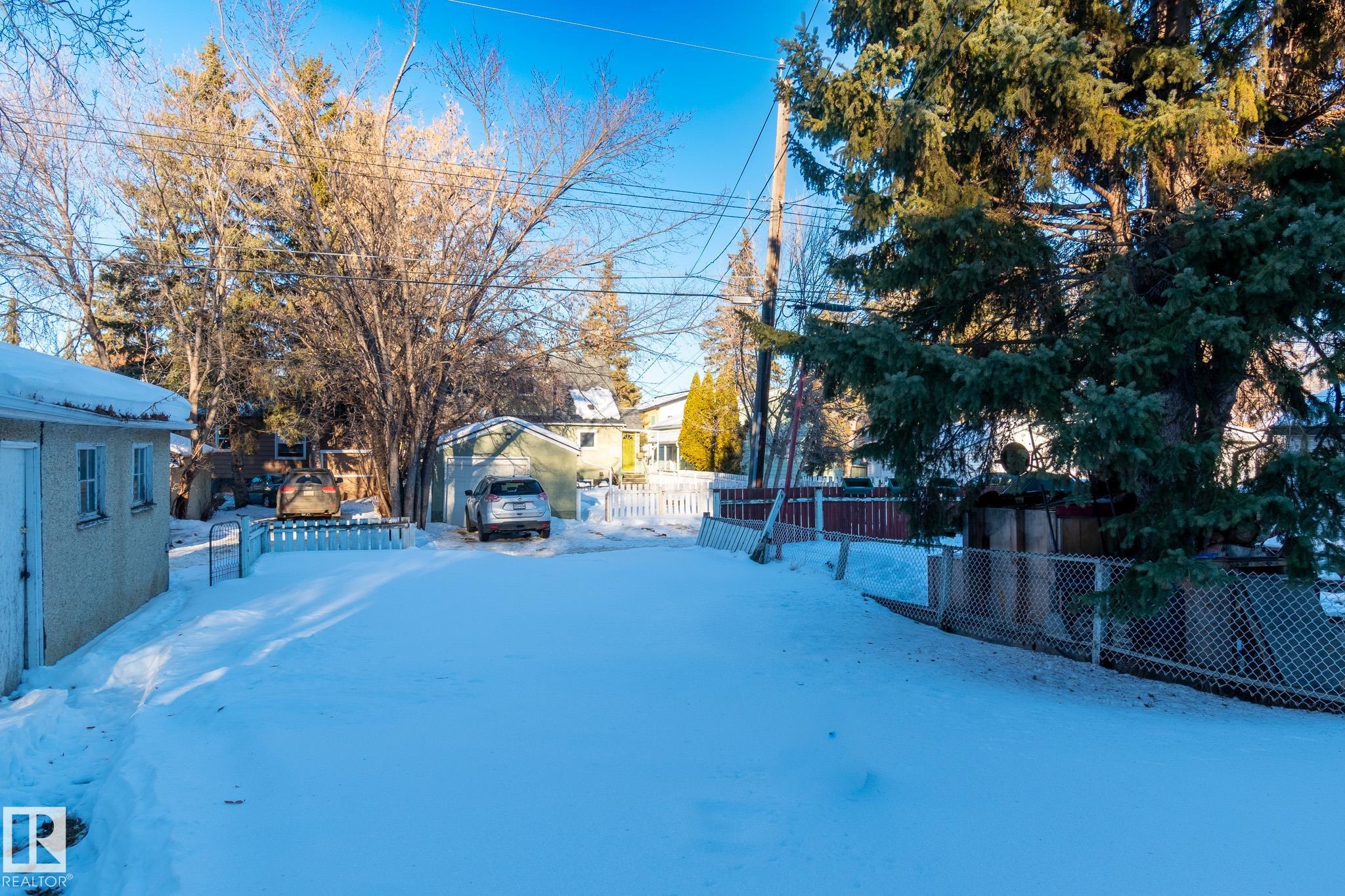 Photo 26 at 11234 71 Avenue NW, Parkallen, Edmonton