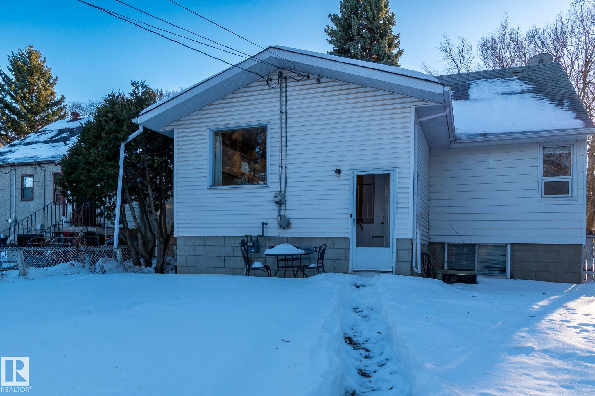 Photo 27 at 11234 71 Avenue NW, Parkallen, Edmonton