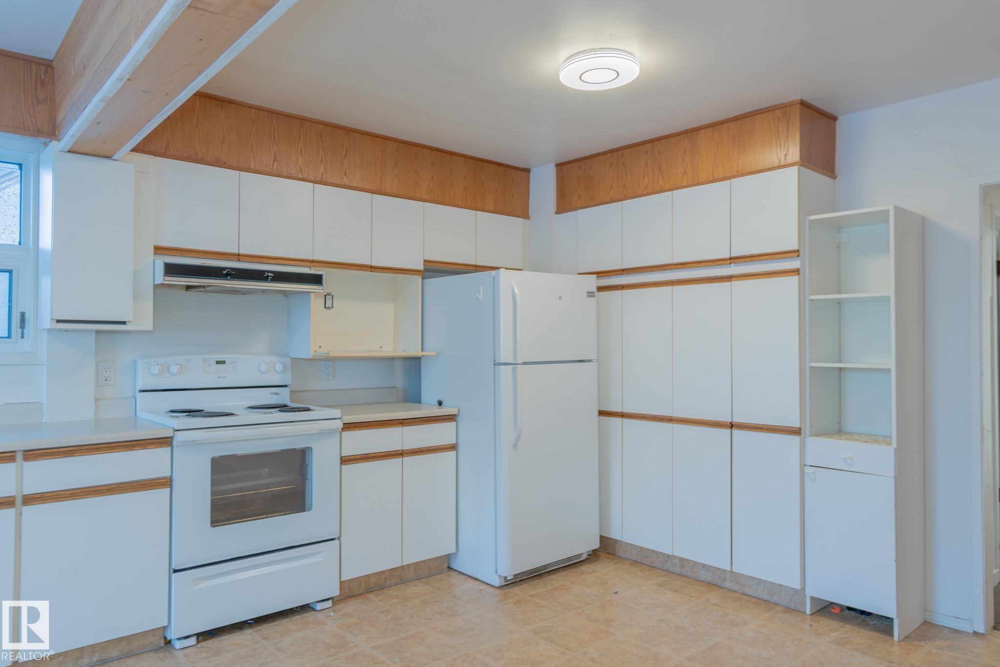 Photo 28 at 11234 71 Avenue NW, Parkallen, Edmonton