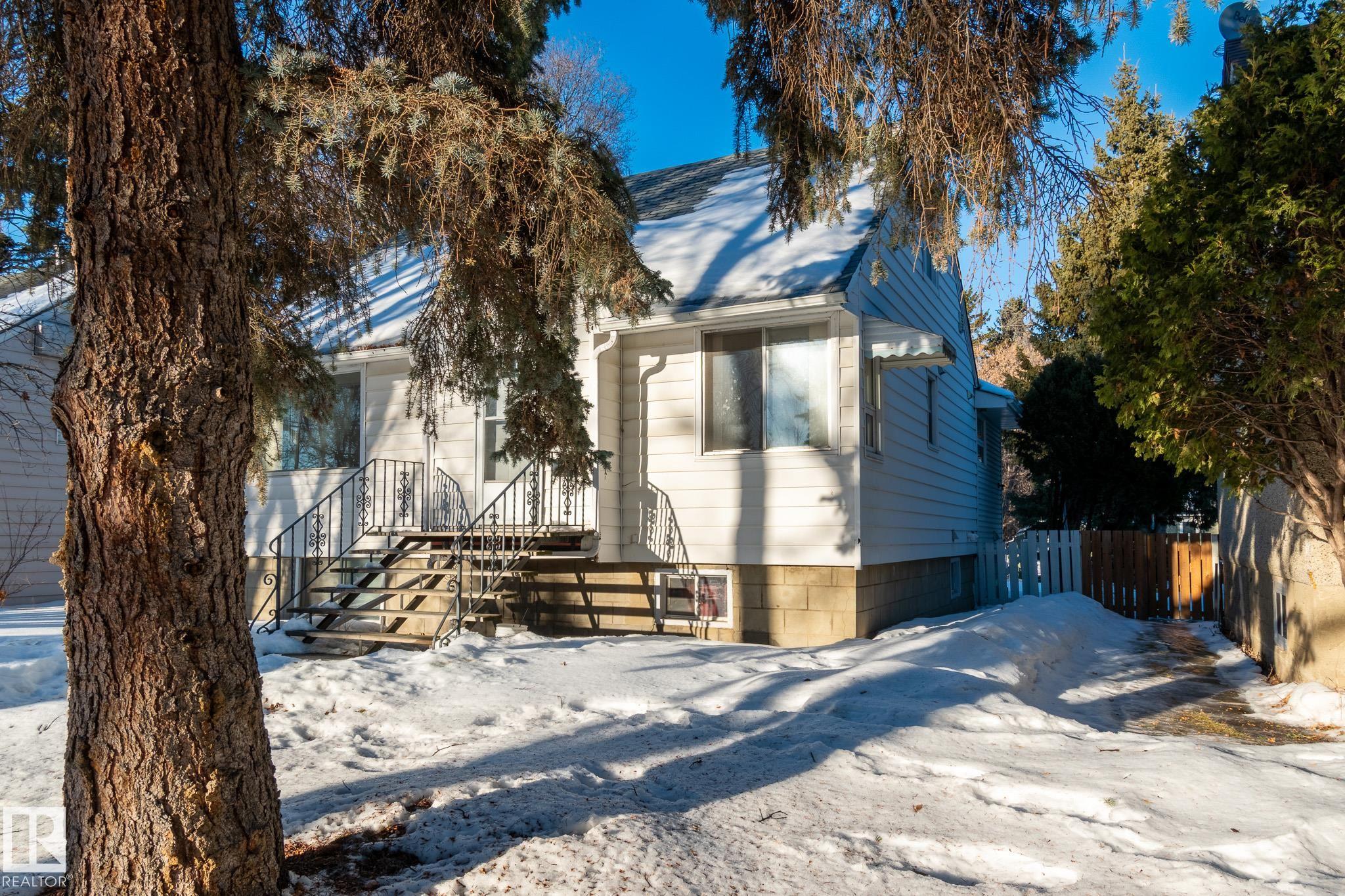 Photo 30 at 11234 71 Avenue NW, Parkallen, Edmonton