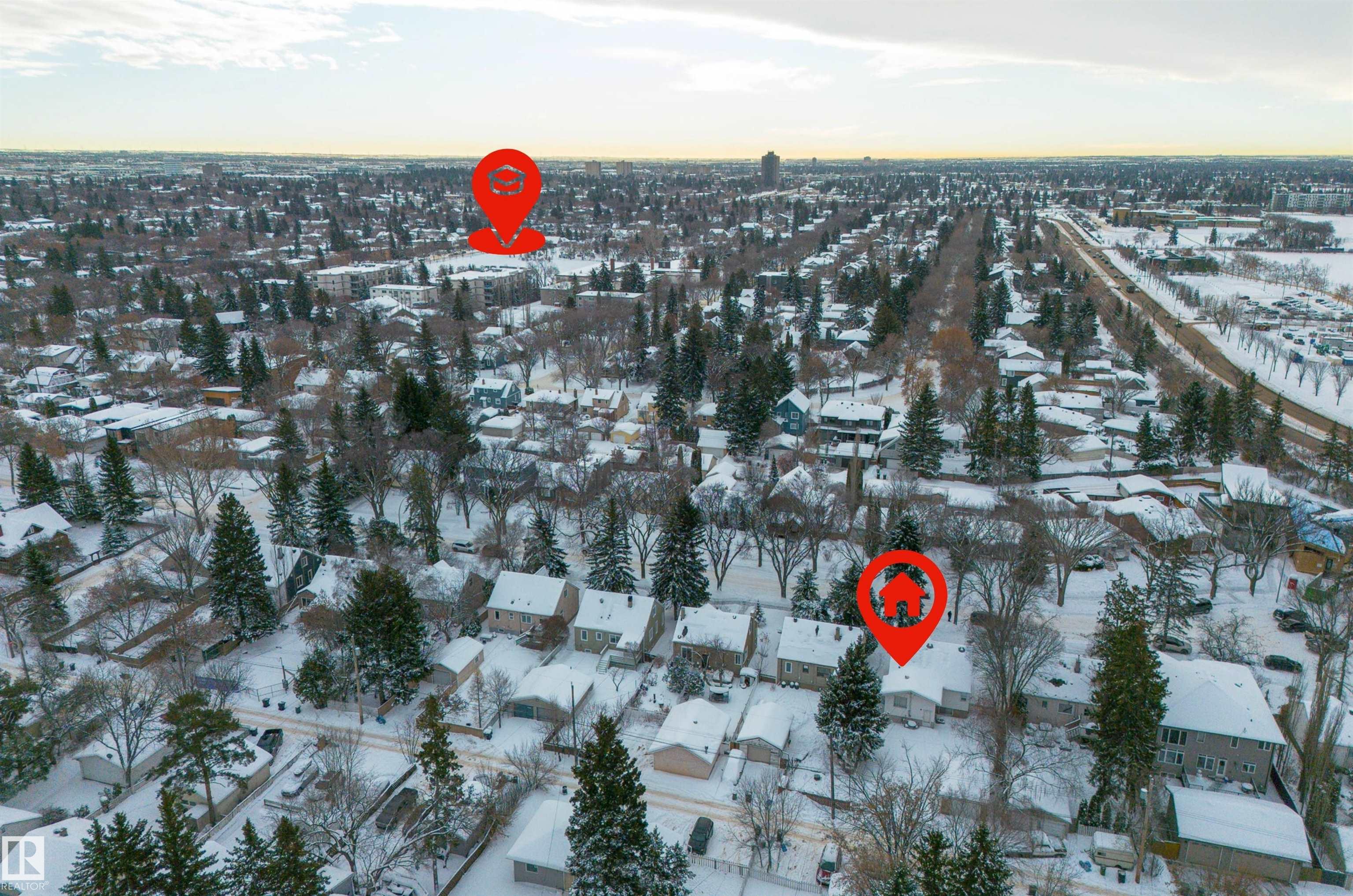 Photo 36 at 11234 71 Avenue NW, Parkallen, Edmonton