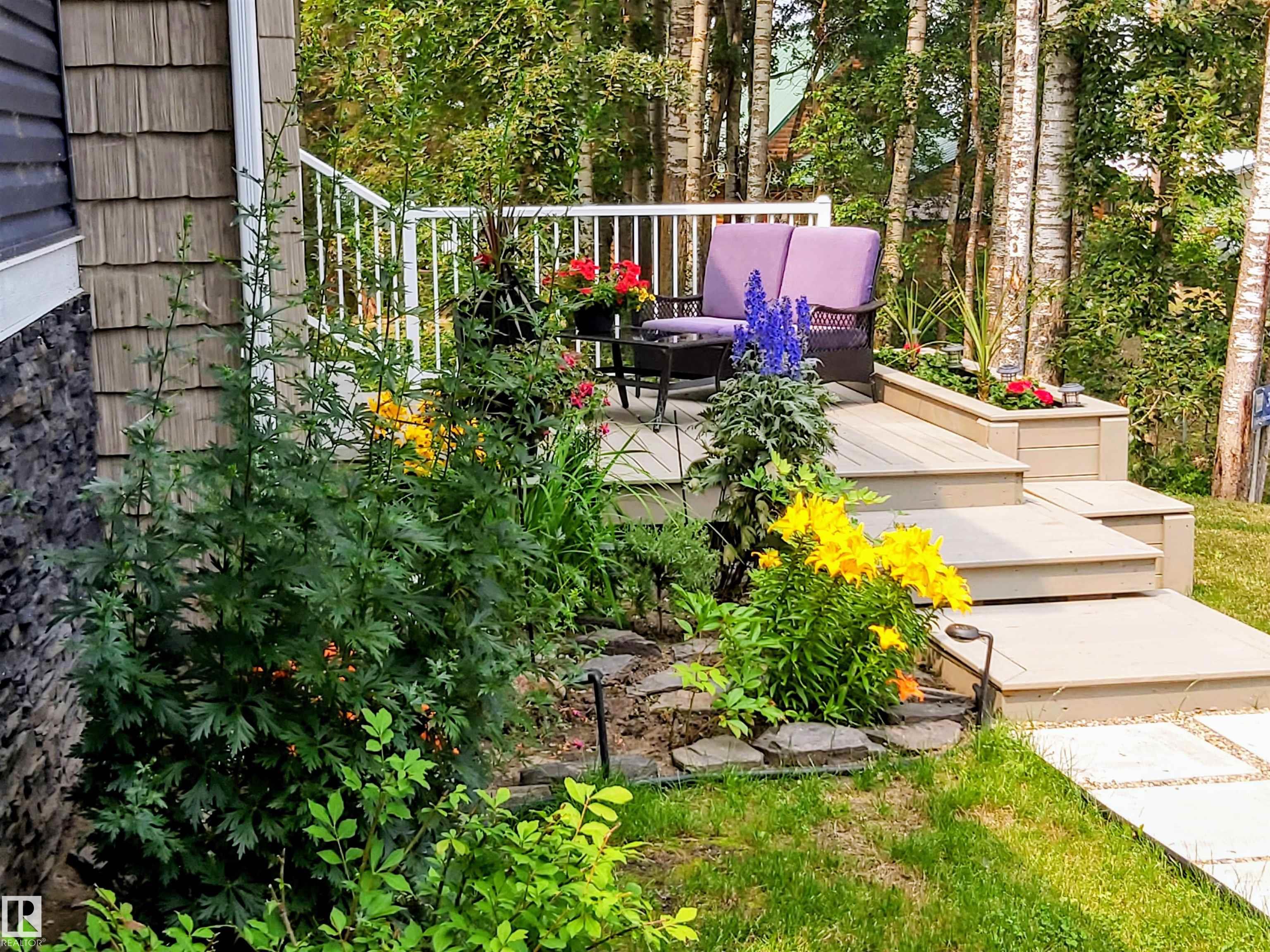 Photo 2 at 3 Conifer Crescent, Silver Sands, Rural Lac Ste. Anne County