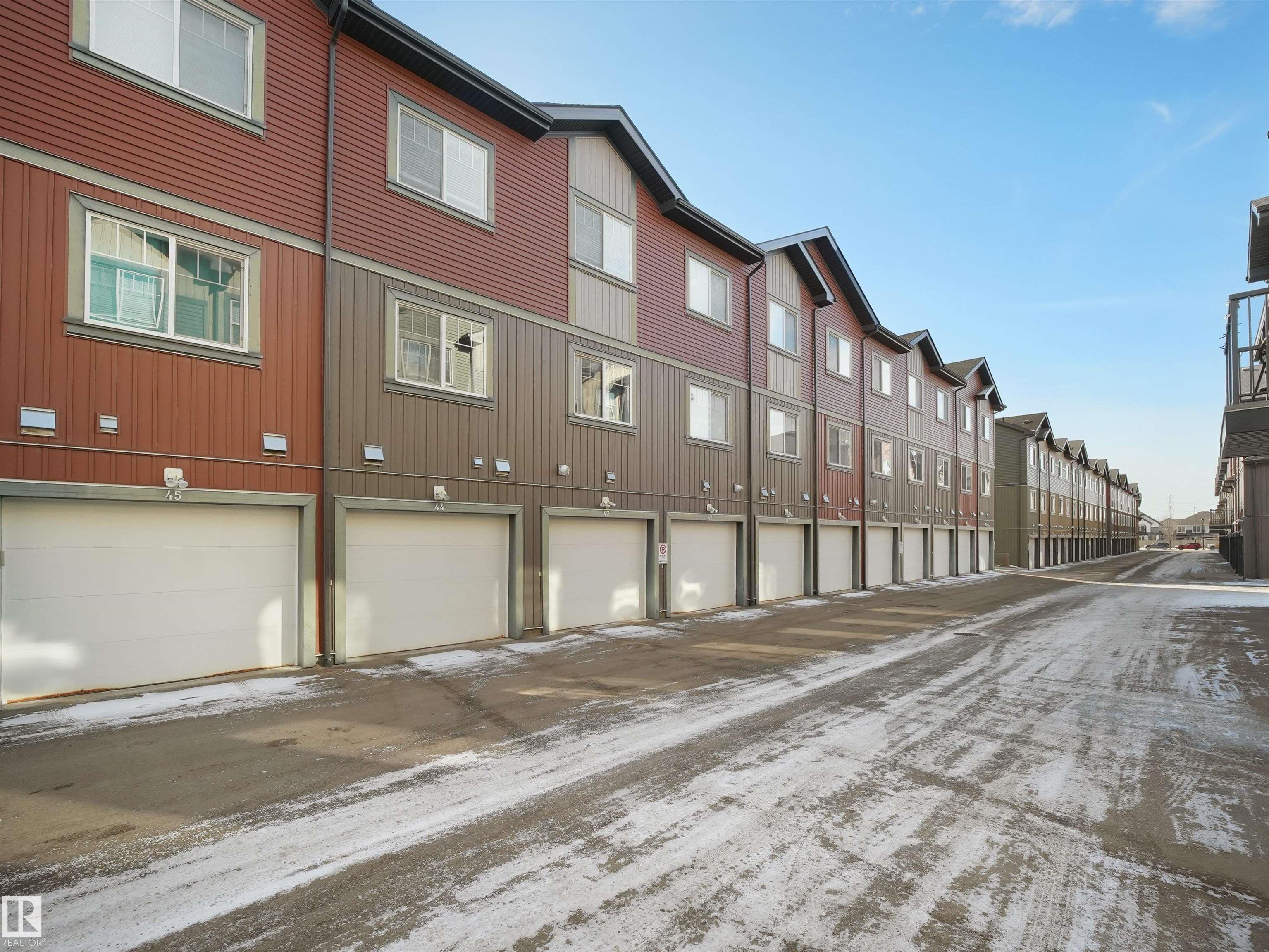 Photo 9 at 44 - 3305 Orchards Link SW, The Orchards At Ellerslie, Edmonton