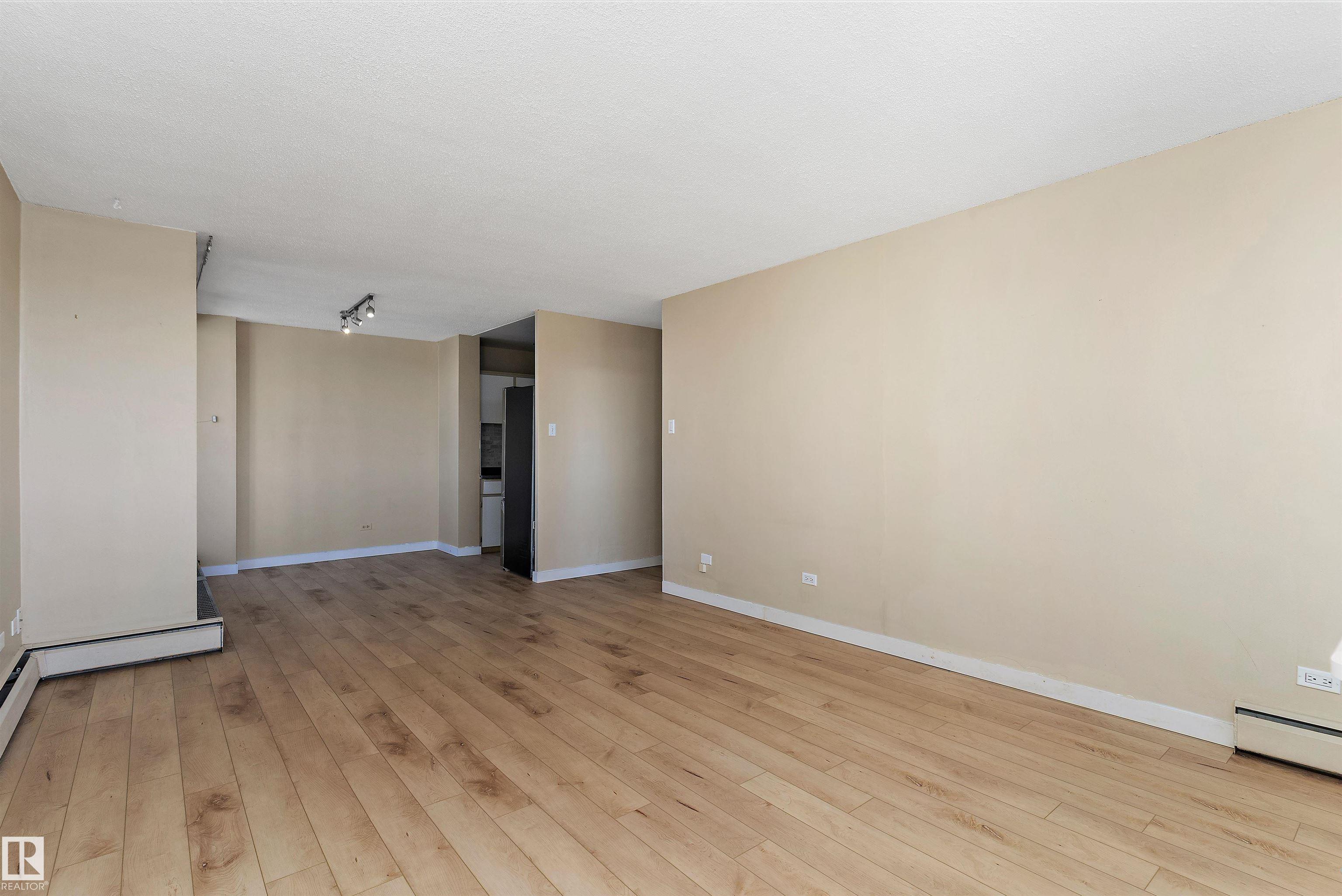 Photo 19 at 804 - 9816 112 Street NW, Wîhkwêntôwin, Edmonton