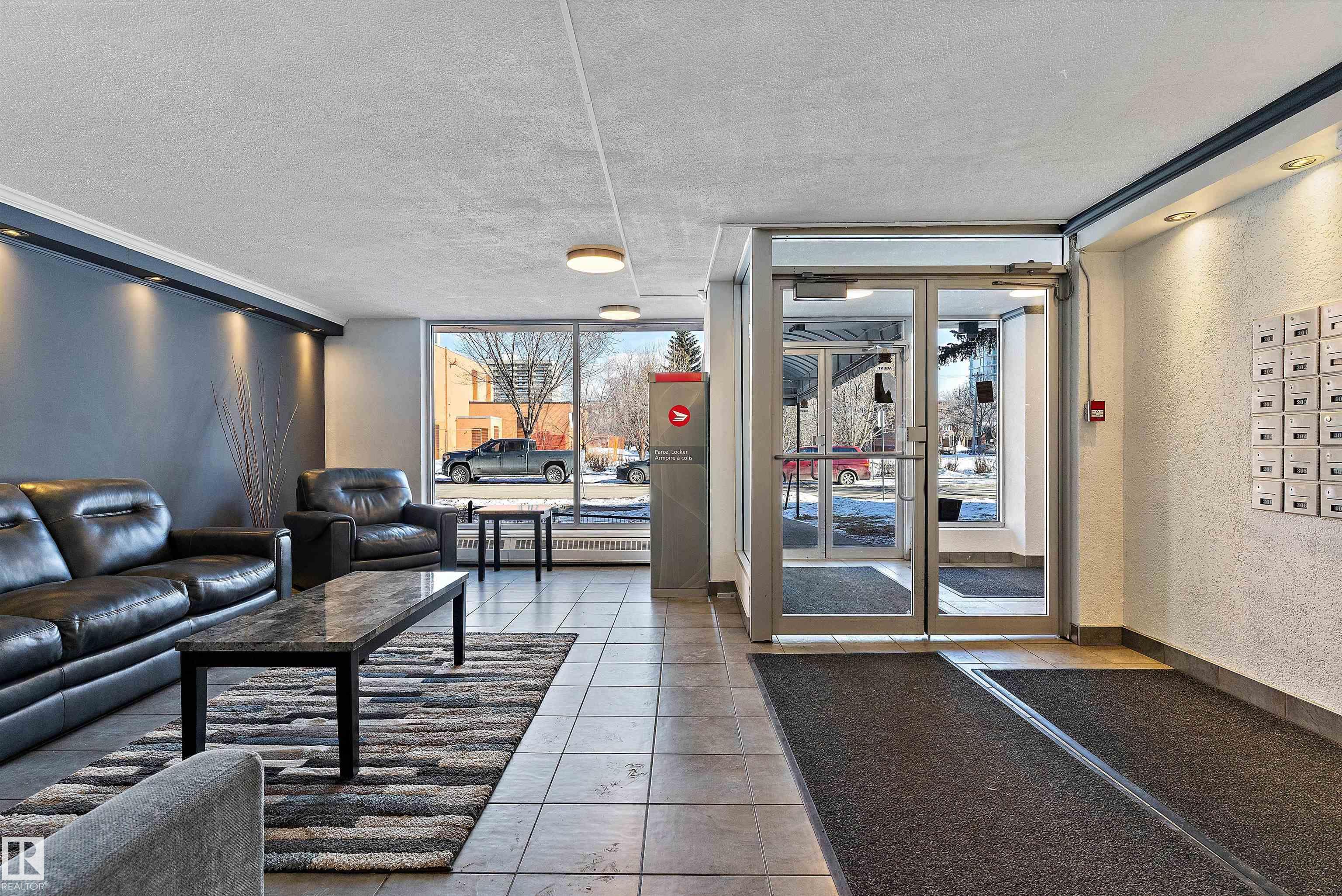 Photo 33 at 804 - 9816 112 Street NW, Wîhkwêntôwin, Edmonton