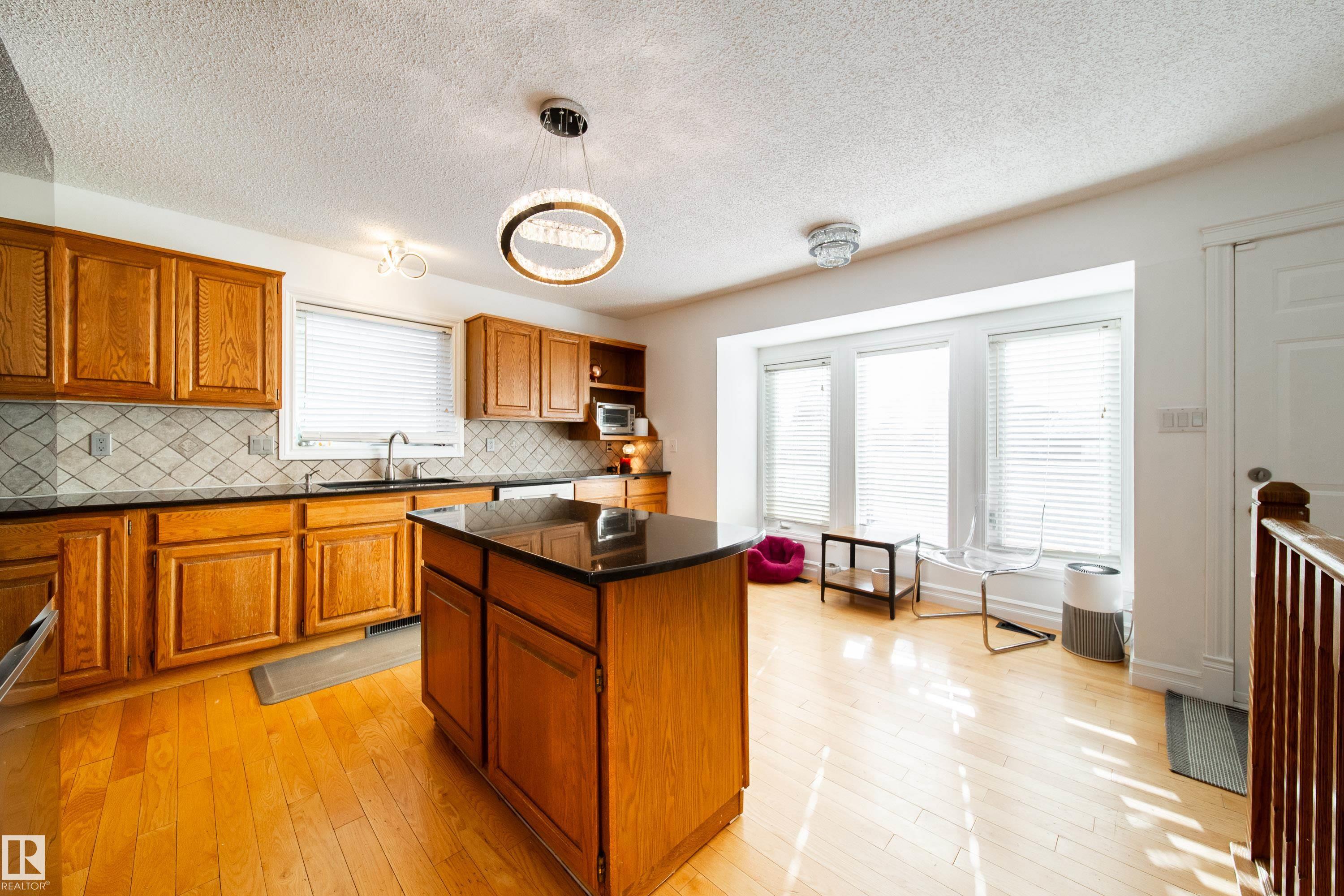 Photo 12 at 18007 57 Avenue NW, Dechene, Edmonton