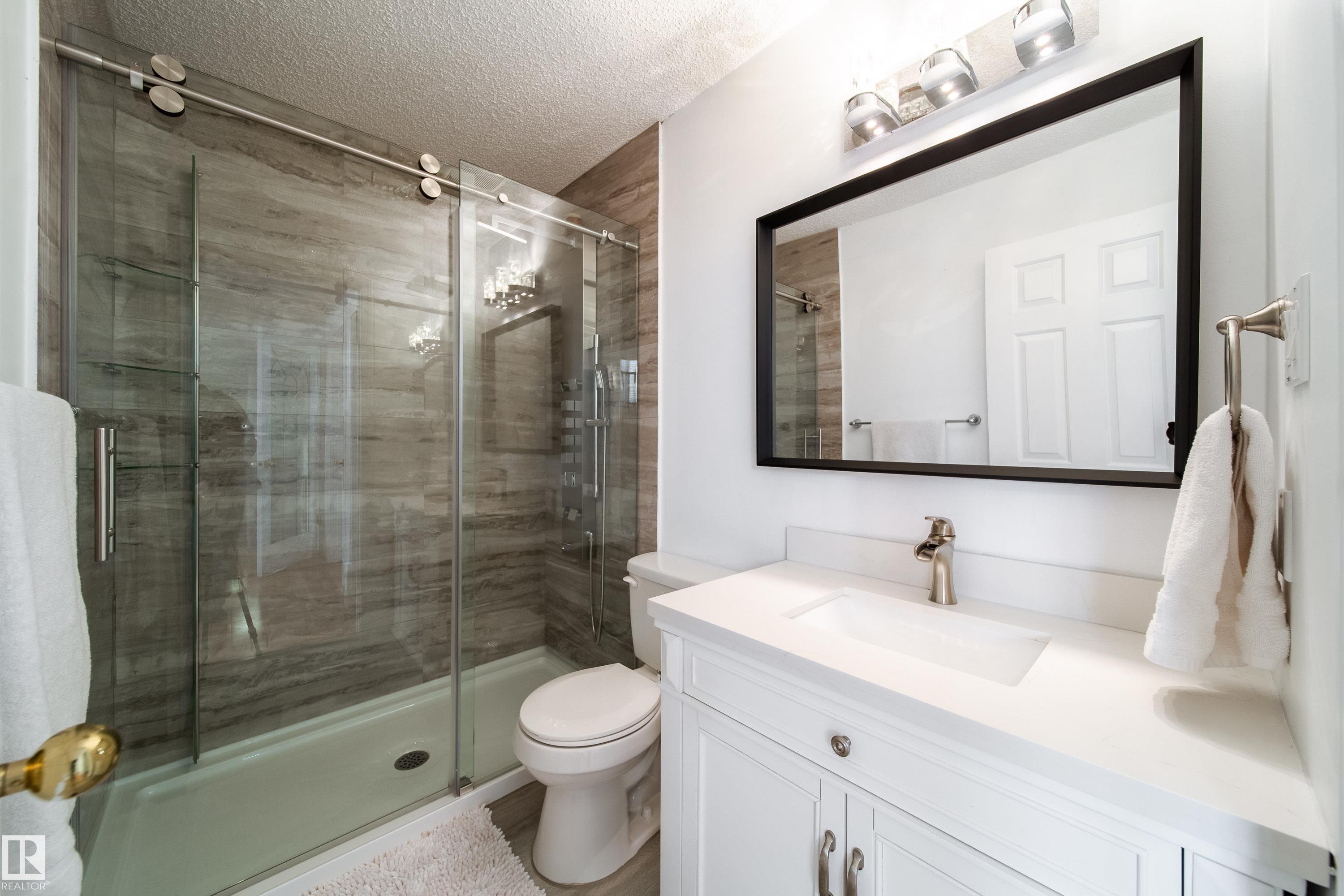Photo 34 at 18007 57 Avenue NW, Dechene, Edmonton