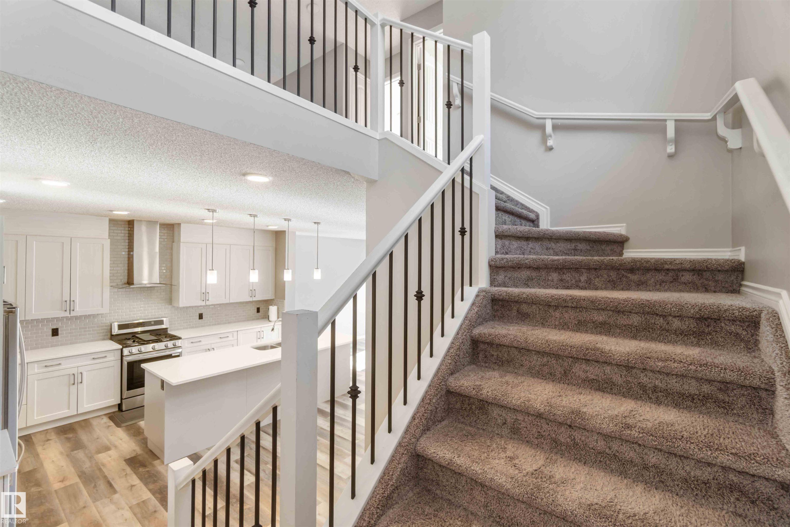 Photo 28 at 435 41 Avenue NW, Maple Crest, Edmonton