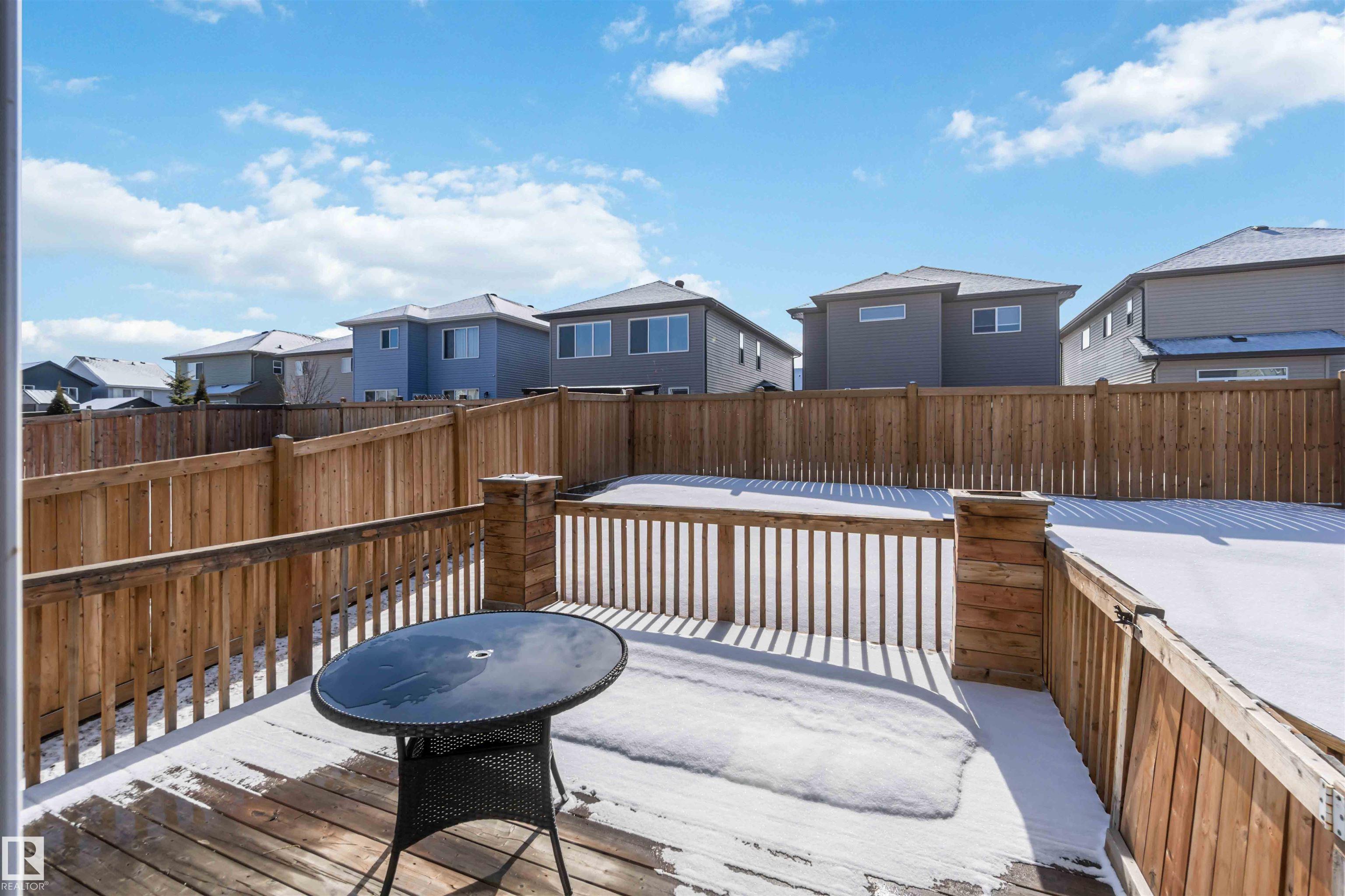 Photo 52 at 435 41 Avenue NW, Maple Crest, Edmonton