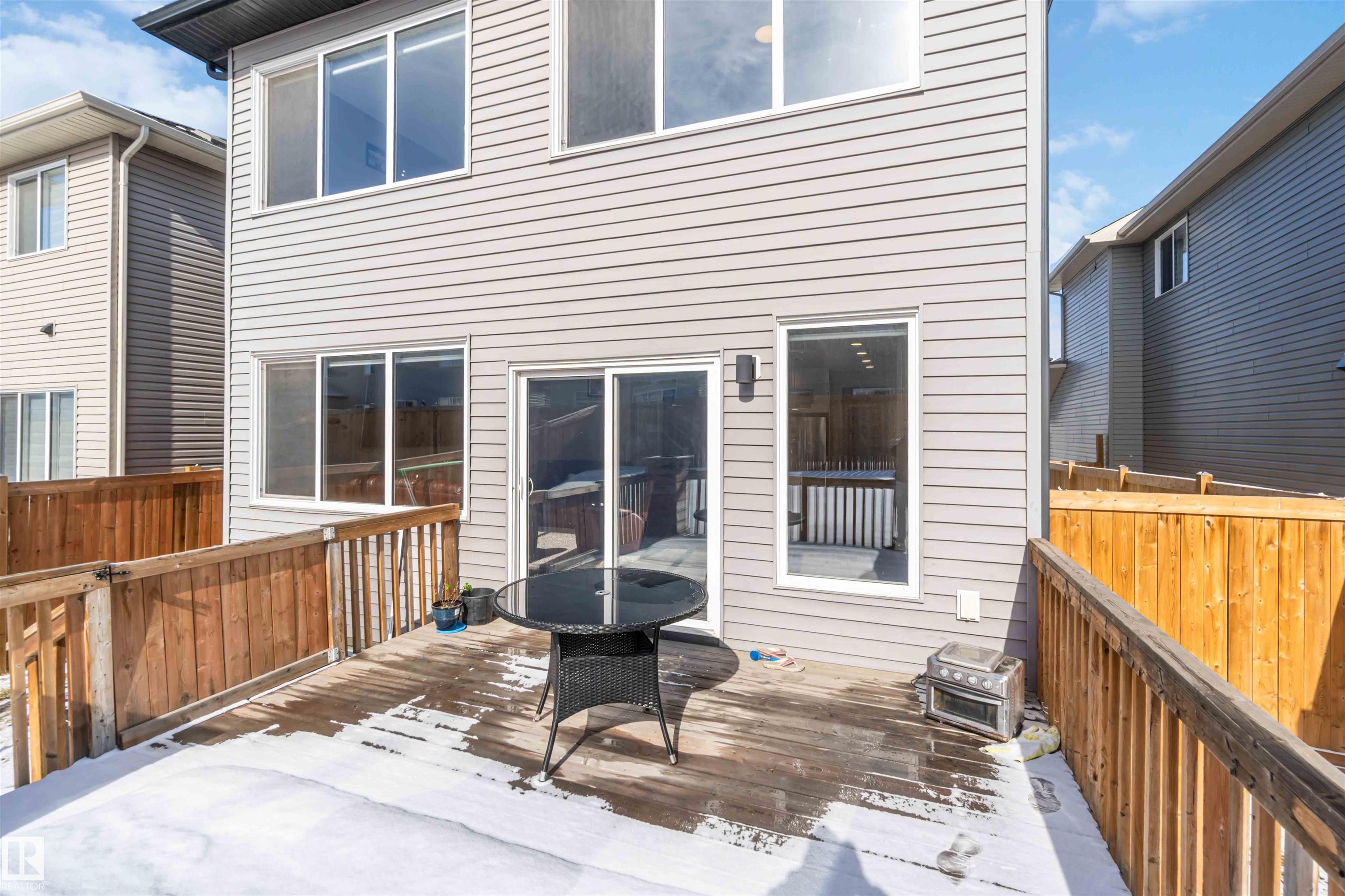 Photo 54 at 435 41 Avenue NW, Maple Crest, Edmonton