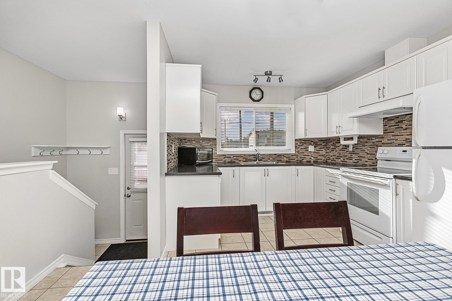 Photo 15 at 6315 132a Avenue NW, Belvedere, Edmonton