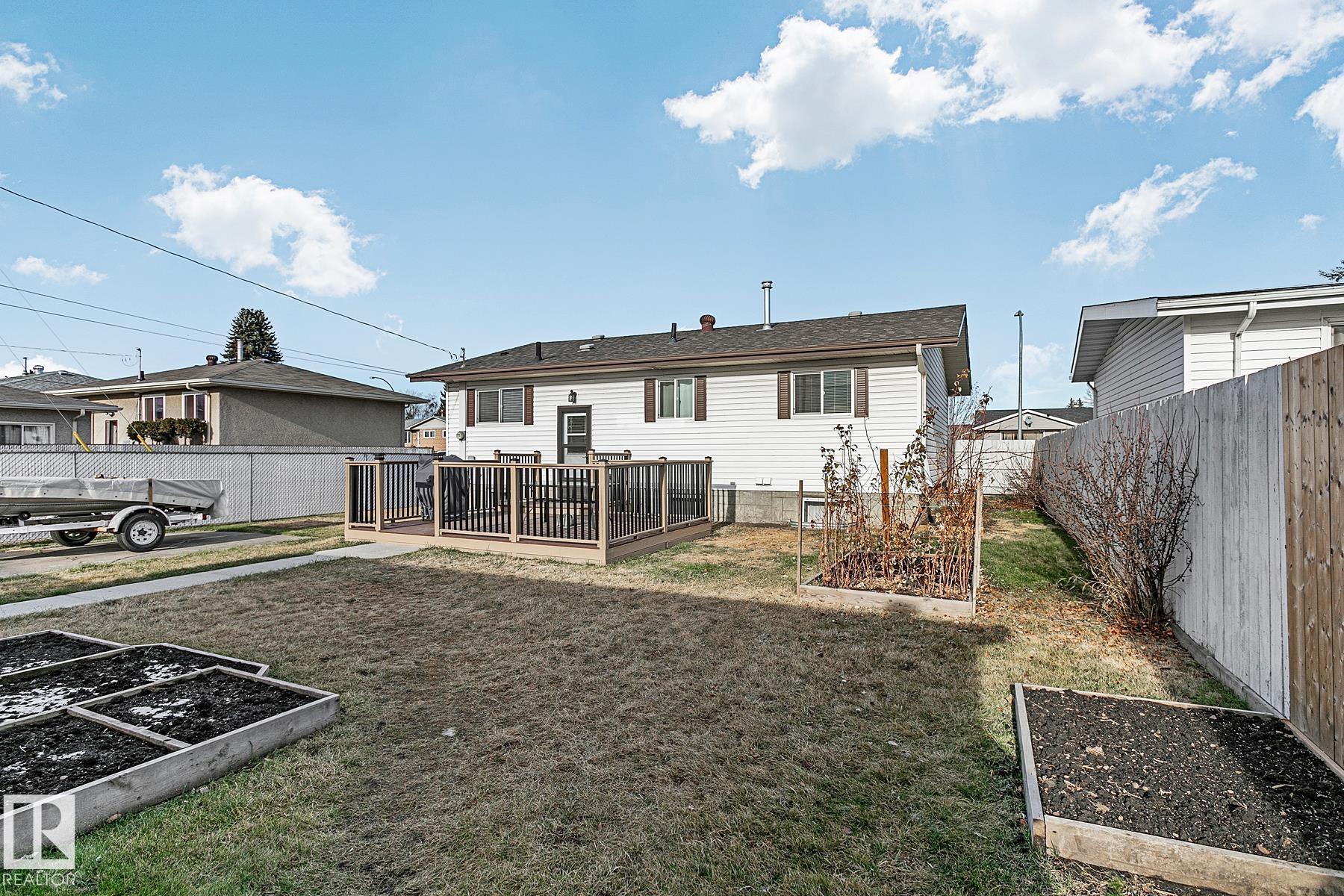 Photo 39 at 6315 132a Avenue NW, Belvedere, Edmonton