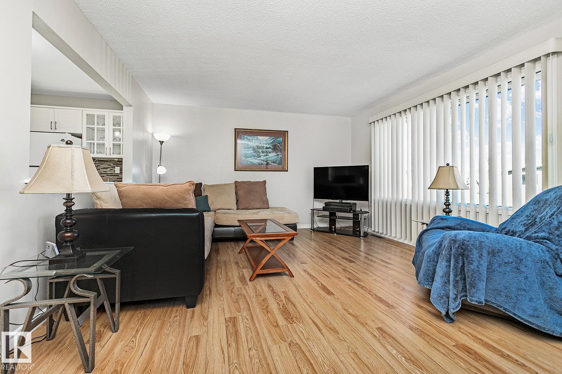 Photo 7 at 6315 132a Avenue NW, Belvedere, Edmonton