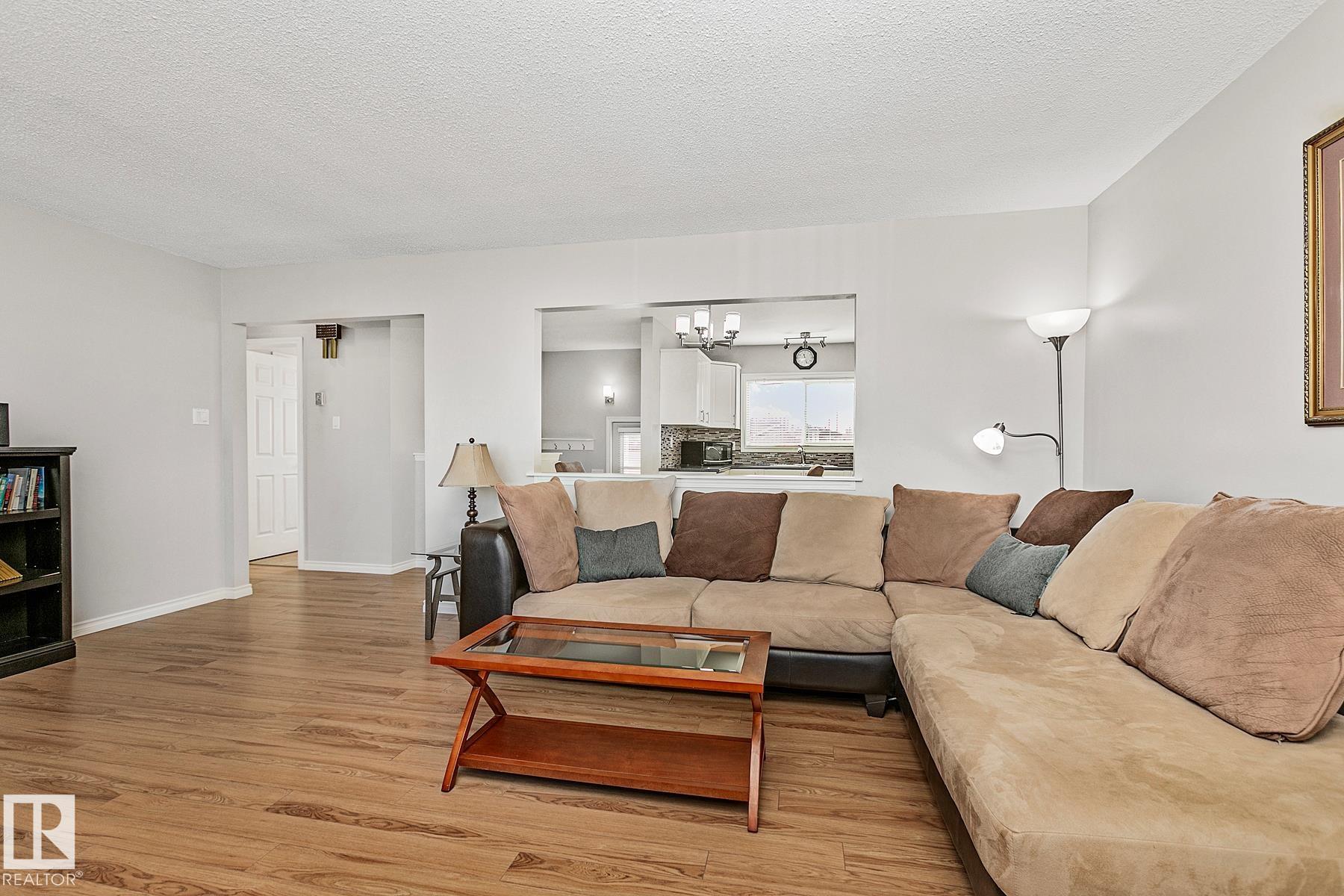 Photo 8 at 6315 132a Avenue NW, Belvedere, Edmonton