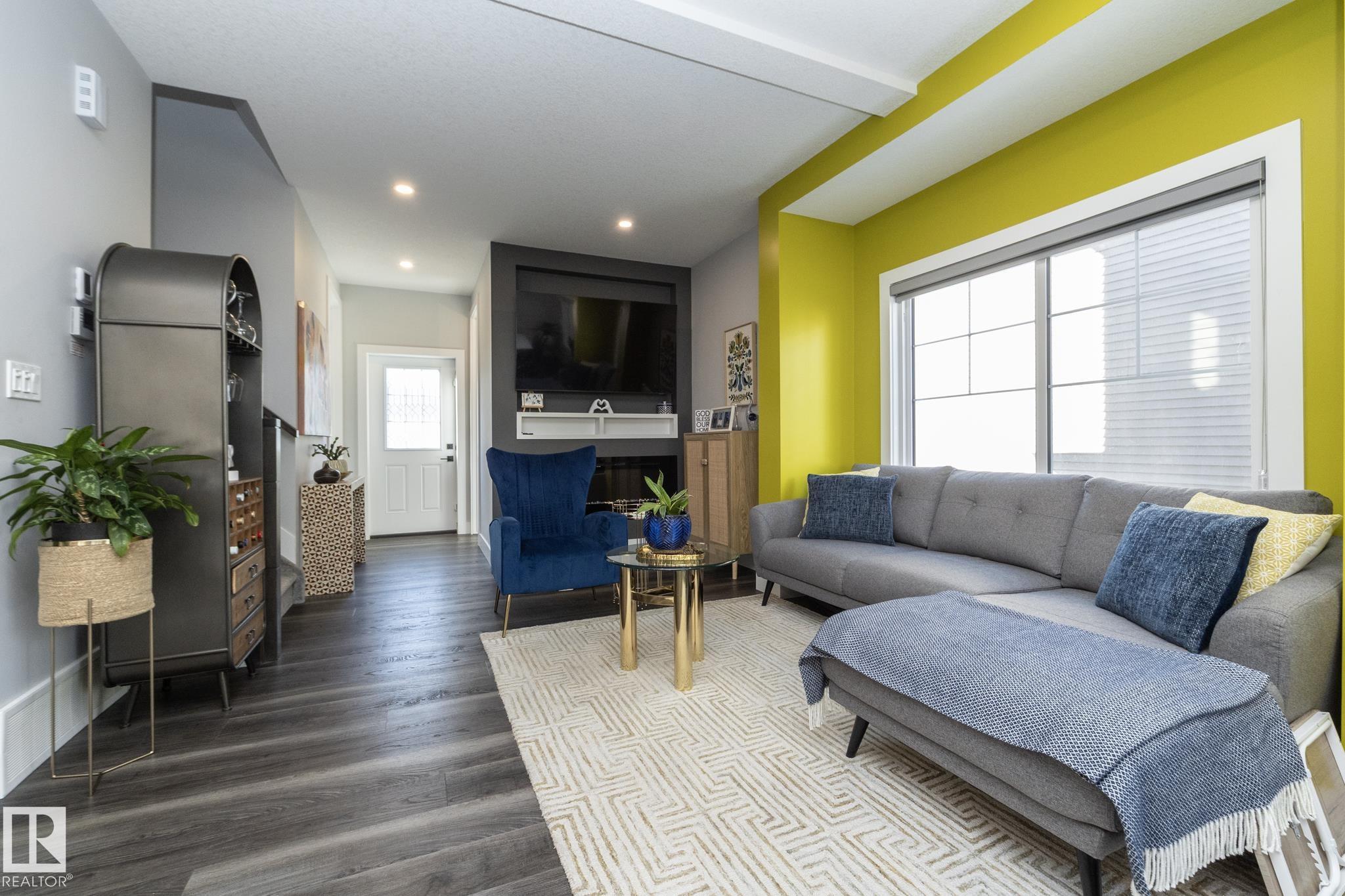 Photo 18 at 37 - 230 Edgemont Road NW, Edgemont, Edmonton