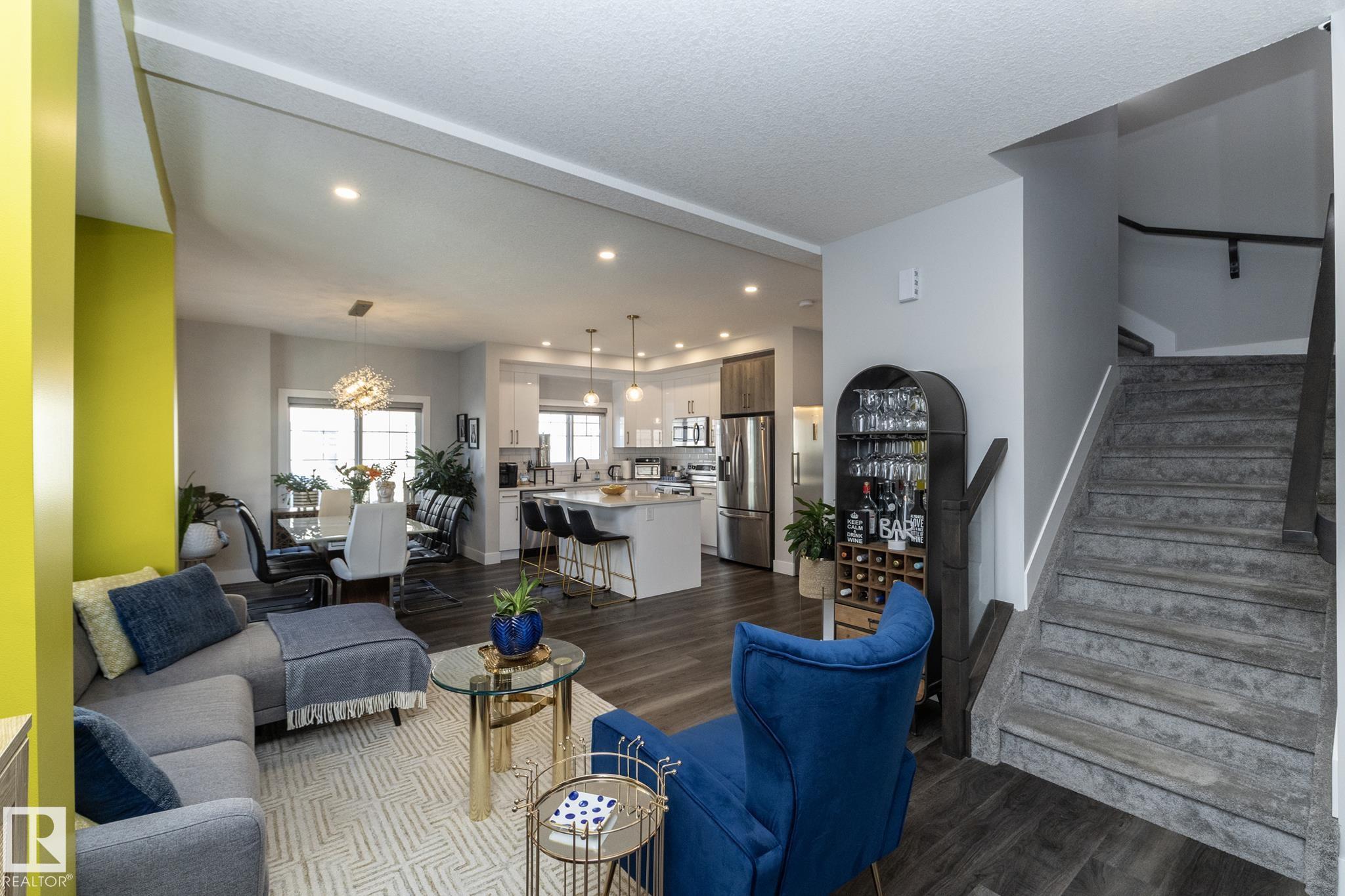 Photo 20 at 37 - 230 Edgemont Road NW, Edgemont, Edmonton