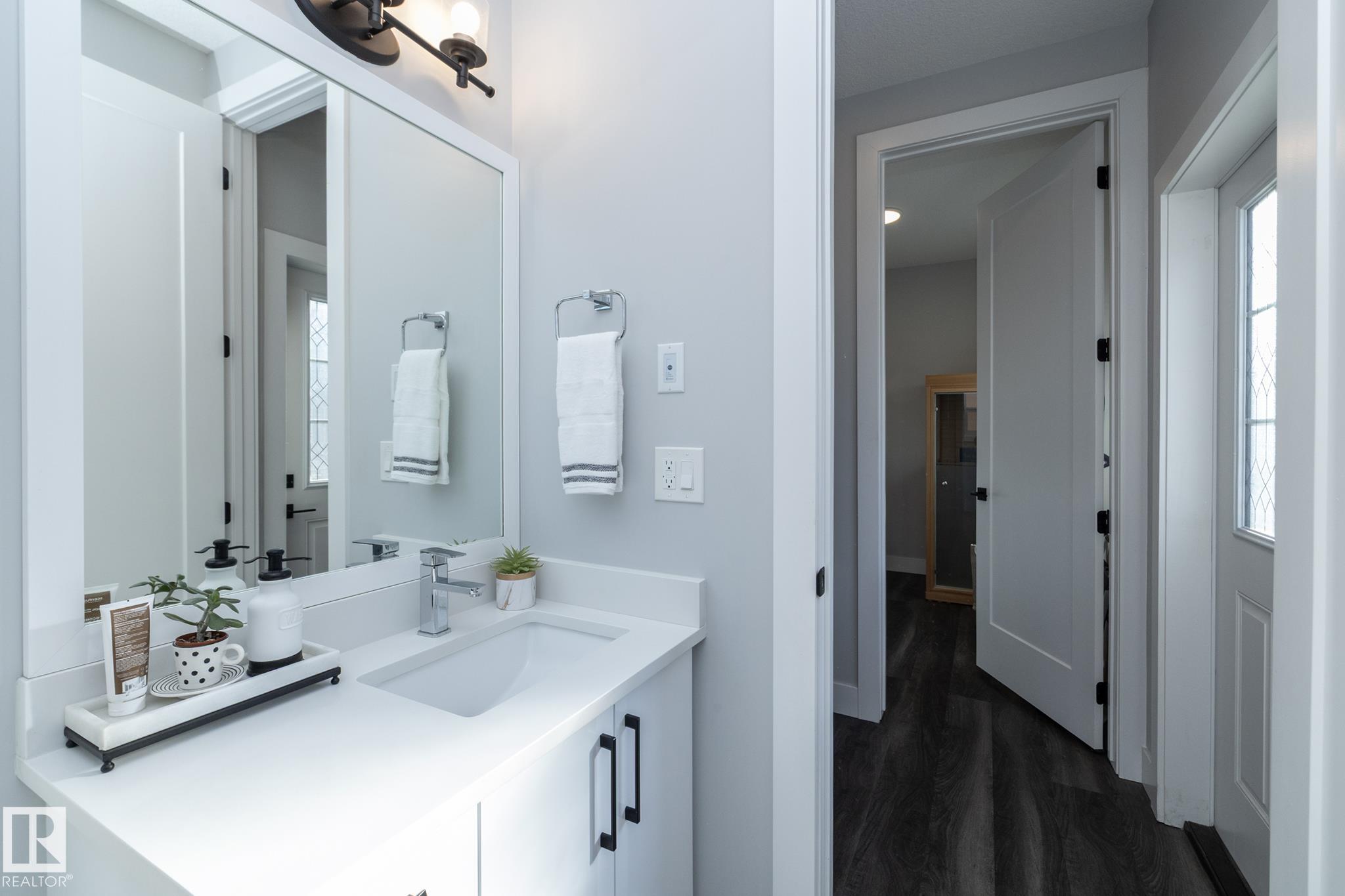 Photo 23 at 37 - 230 Edgemont Road NW, Edgemont, Edmonton