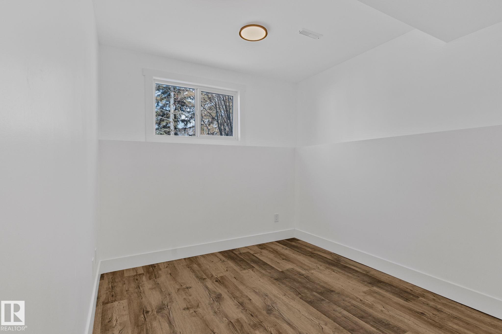 Photo 20 at 26 Alcott Crescent, Akinsdale, St. Albert