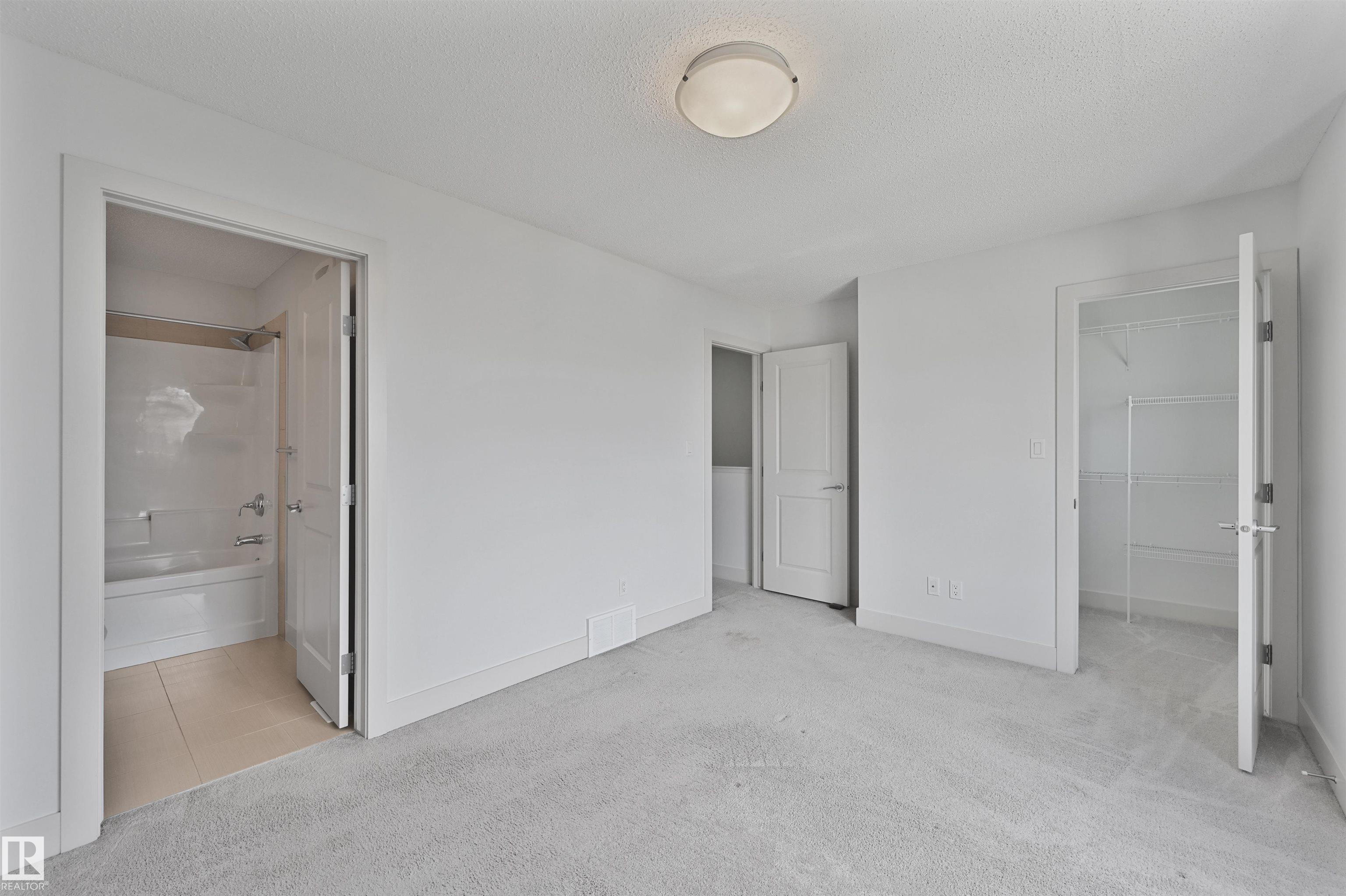 Photo 21 at 35 - 2922 Maple Way NW, Maple Crest, Edmonton