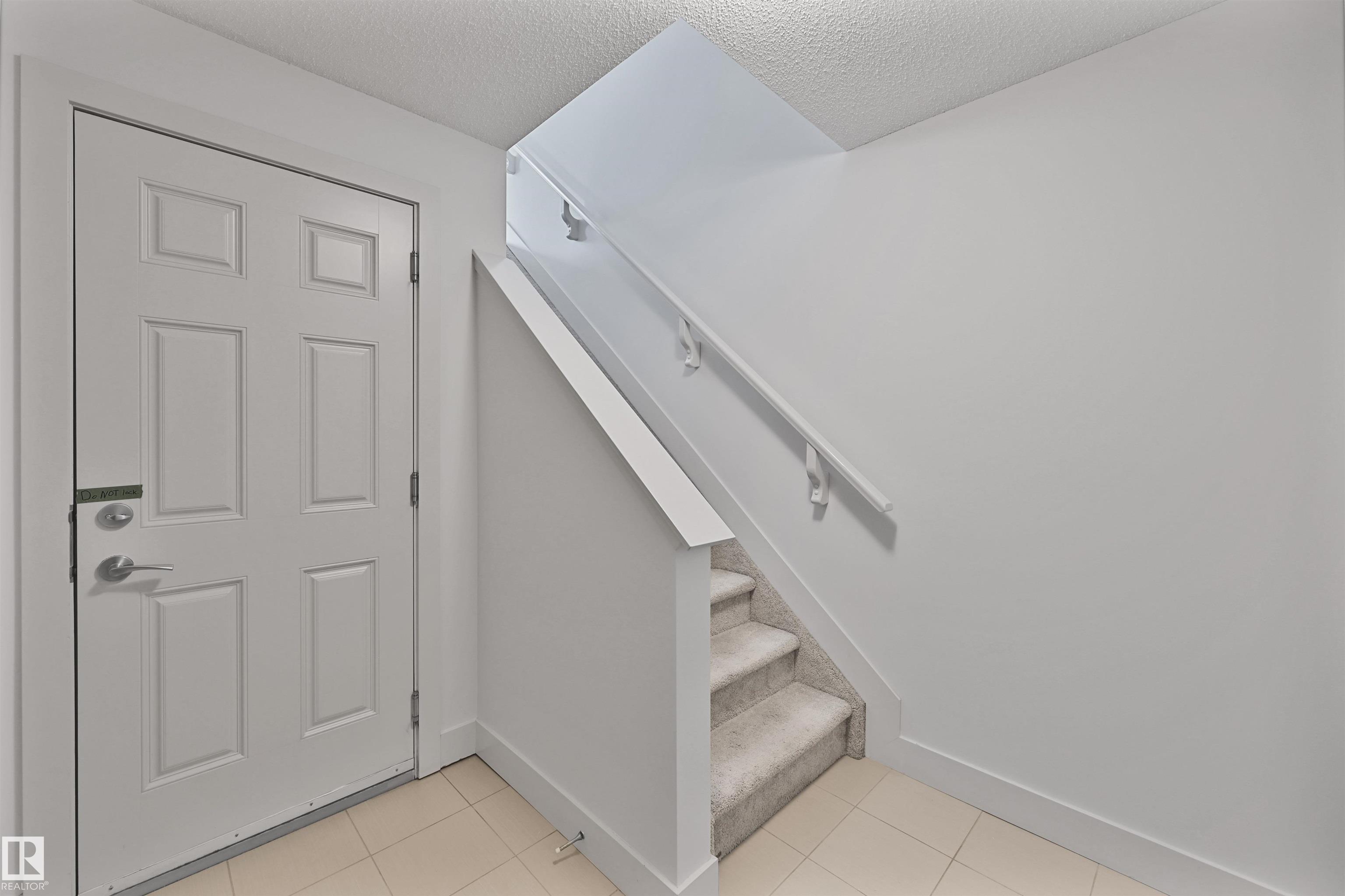 Photo 31 at 35 - 2922 Maple Way NW, Maple Crest, Edmonton