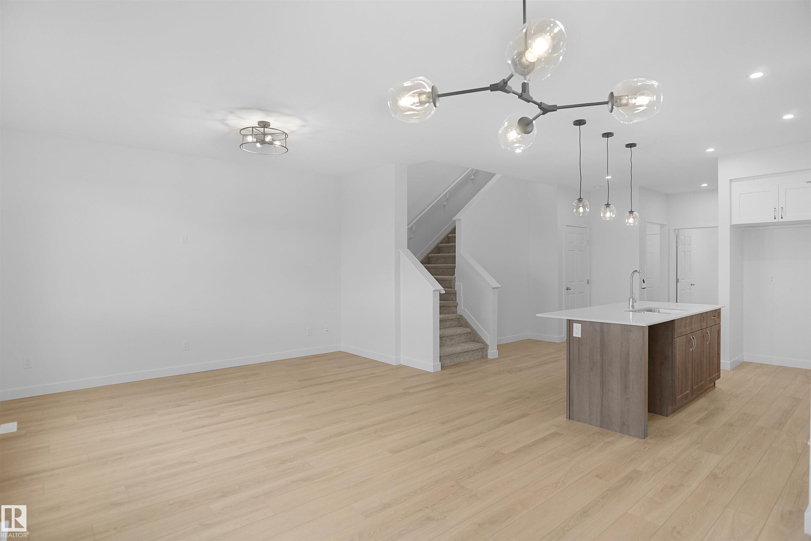 Photo 6 at 2250 194a Street NW, River's Edge, Edmonton