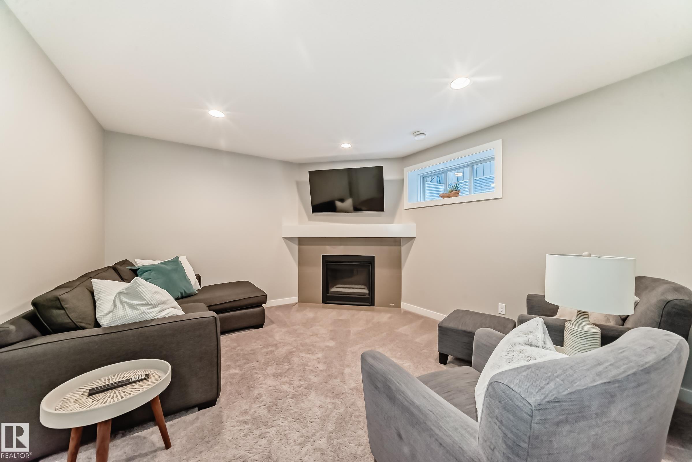 Photo 33 at 11 Etoile Cres N, Erin Ridge North, St. Albert