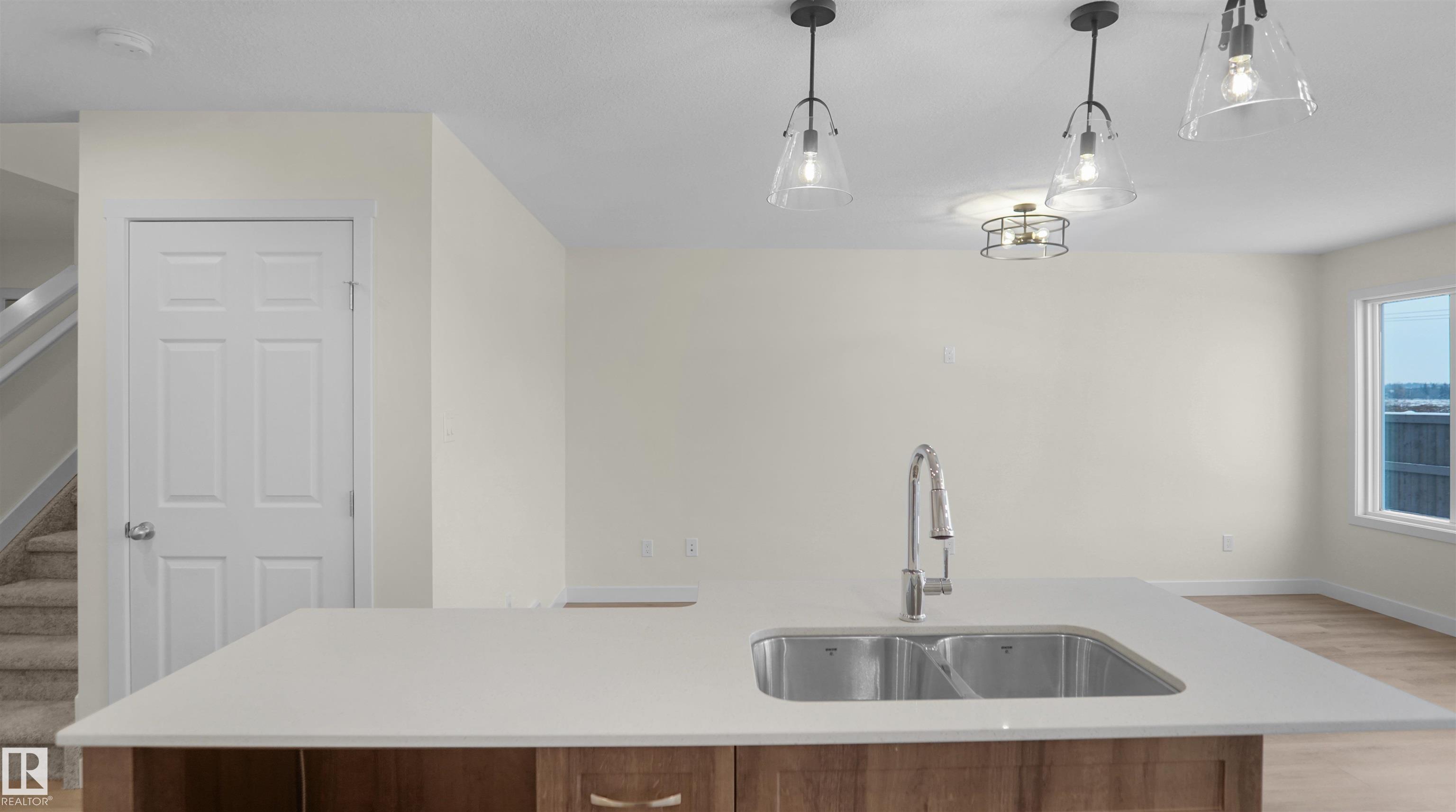 Photo 10 at 18820 29 Avenue NW, The Uplands, Edmonton