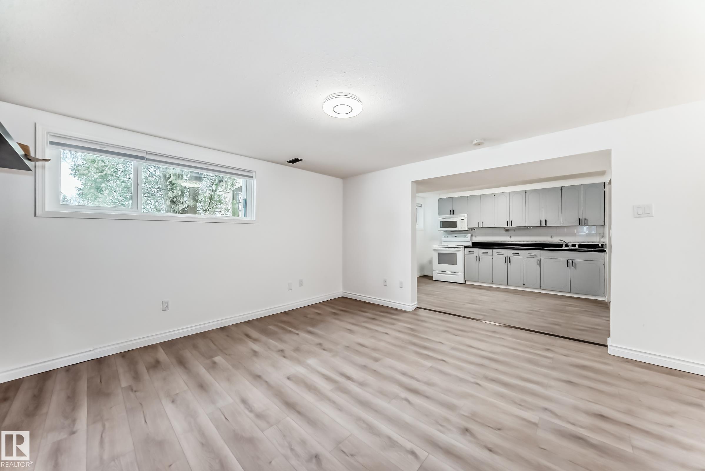 Photo 13 at 10703 65 Avenue NW, Allendale, Edmonton