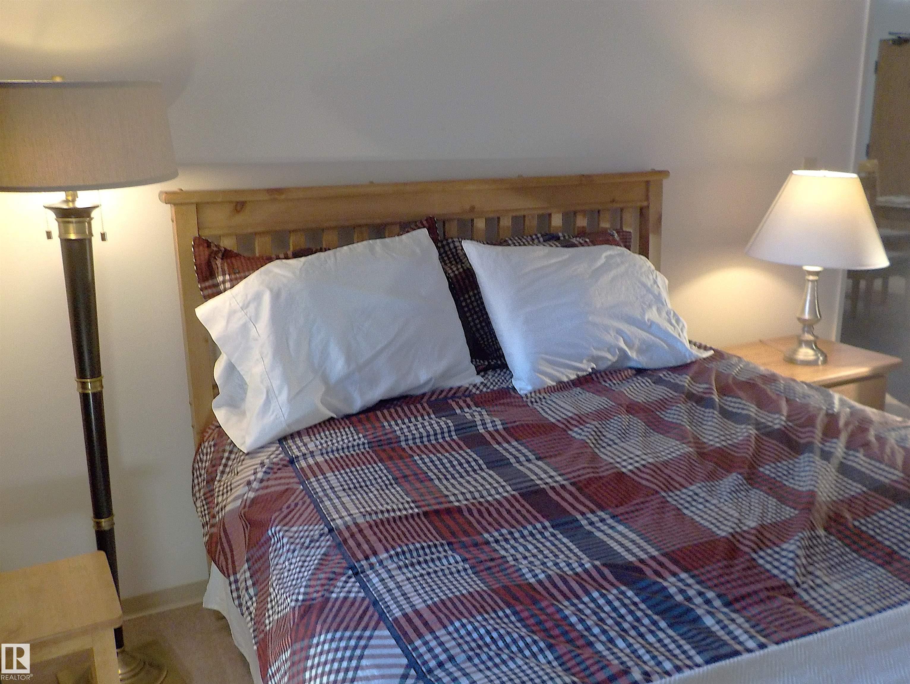 Photo 14 at 207 - 9917 110 Street NW, Wîhkwêntôwin, Edmonton