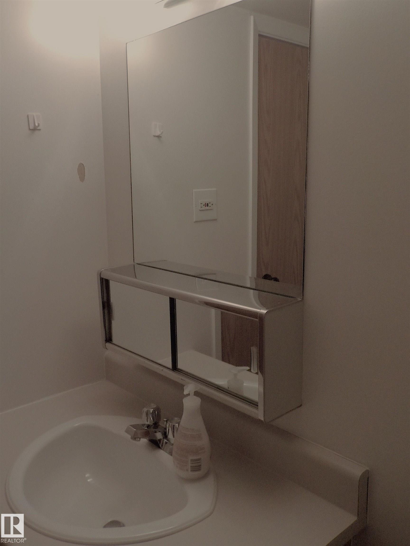 Photo 20 at 207 - 9917 110 Street NW, Wîhkwêntôwin, Edmonton