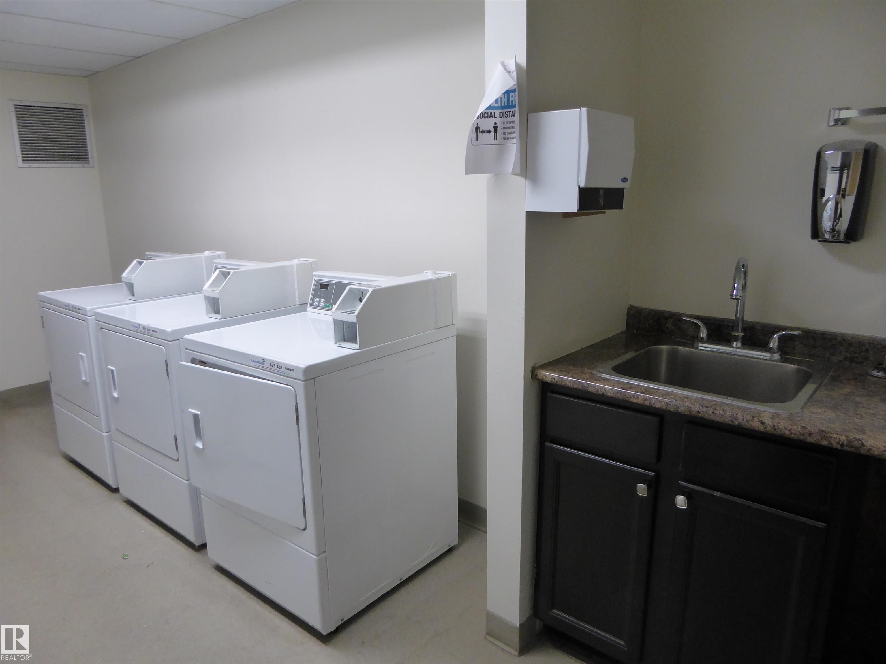 Photo 26 at 207 - 9917 110 Street NW, Wîhkwêntôwin, Edmonton