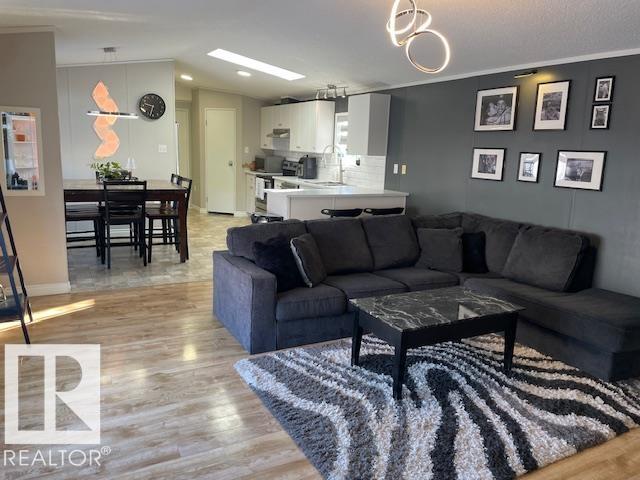 215 Oak Wood Drive NW 2