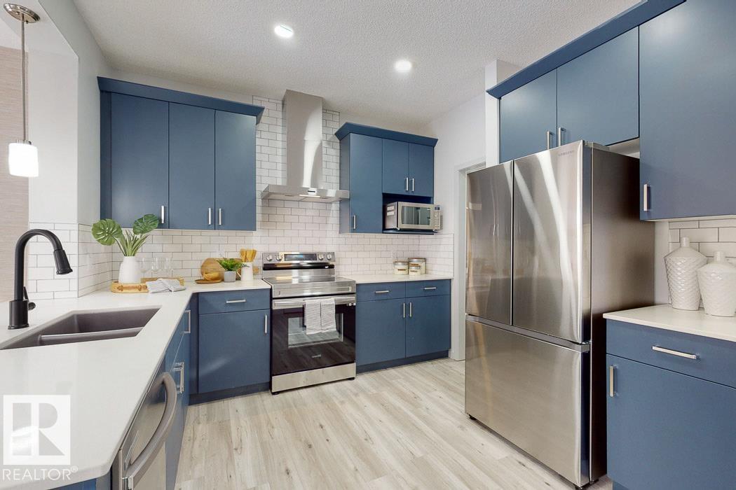 Photo 8 at 19111 20 Avenue NW, River's Edge, Edmonton