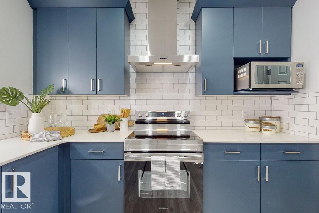 Photo 9 at 19111 20 Avenue NW, River's Edge, Edmonton