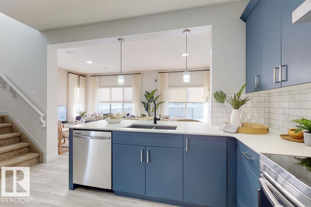 Photo 10 at 19111 20 Avenue NW, River's Edge, Edmonton