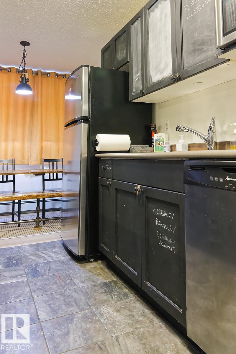 Photo 16 at 11217 103 Avenue NW, Wîhkwêntôwin, Edmonton