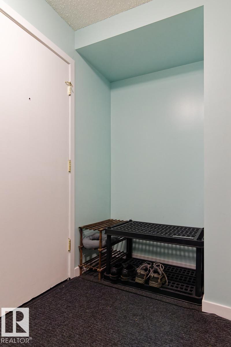 Photo 17 at 11217 103 Avenue NW, Wîhkwêntôwin, Edmonton