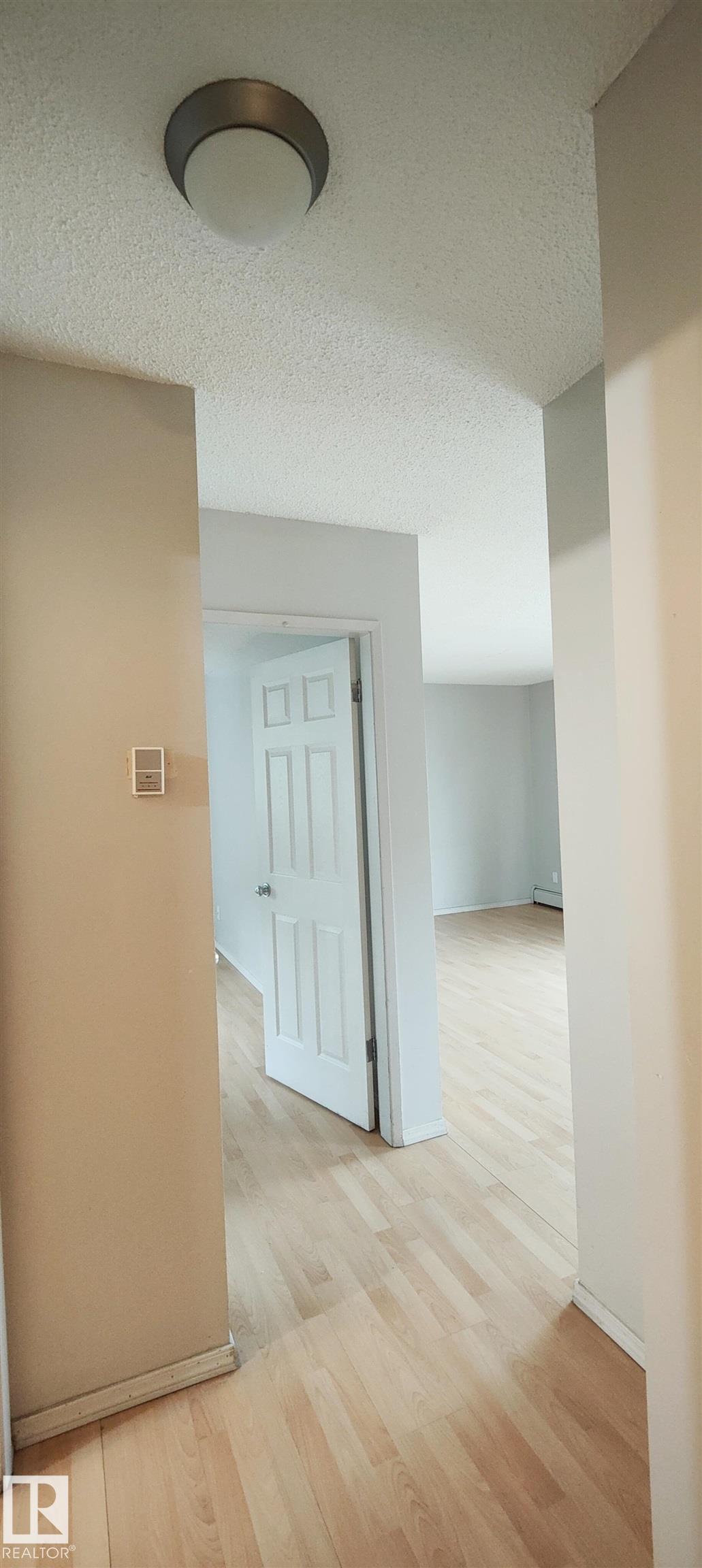 Photo 11 at 207 - 10815 83 Avenue NW, Garneau, Edmonton